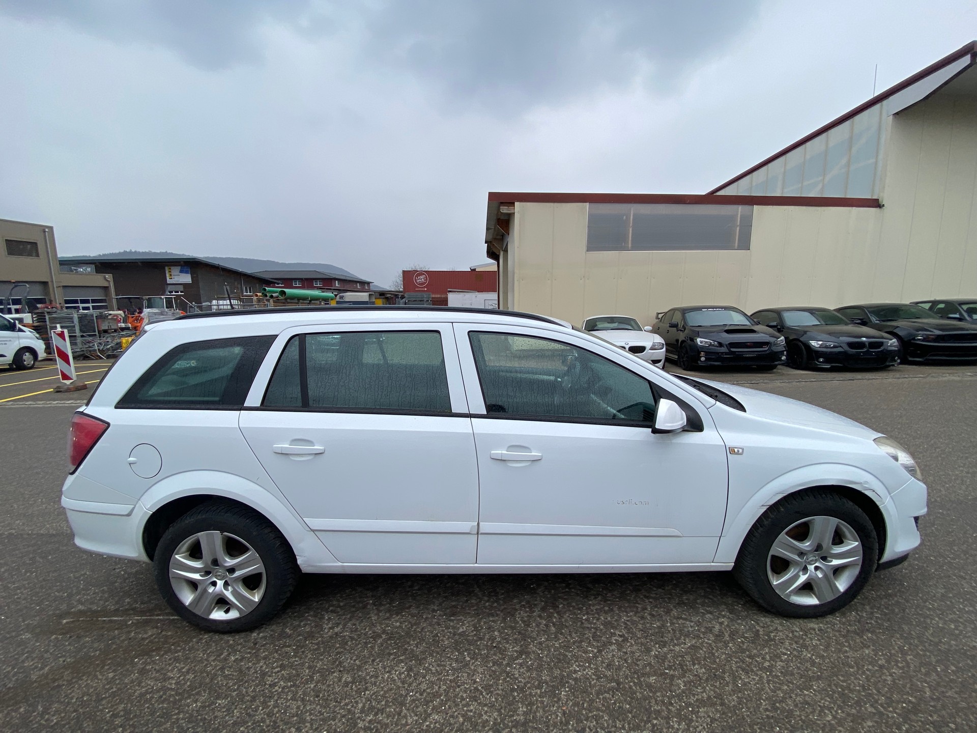 OPEL Astra Caravan 1.7 CDTi Diamond-image-3