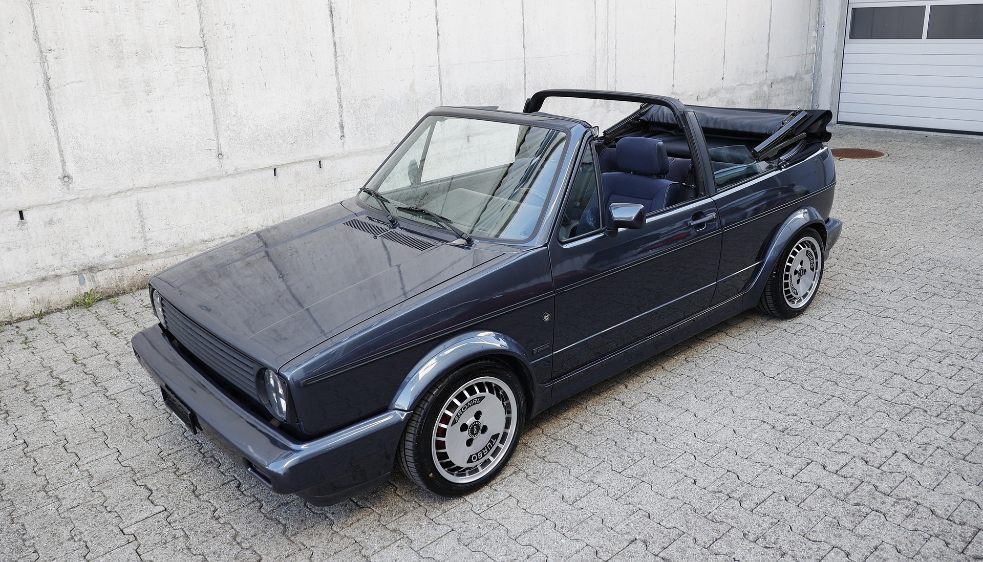 VW Golf Cabriolet 1800 (GL)-image-16