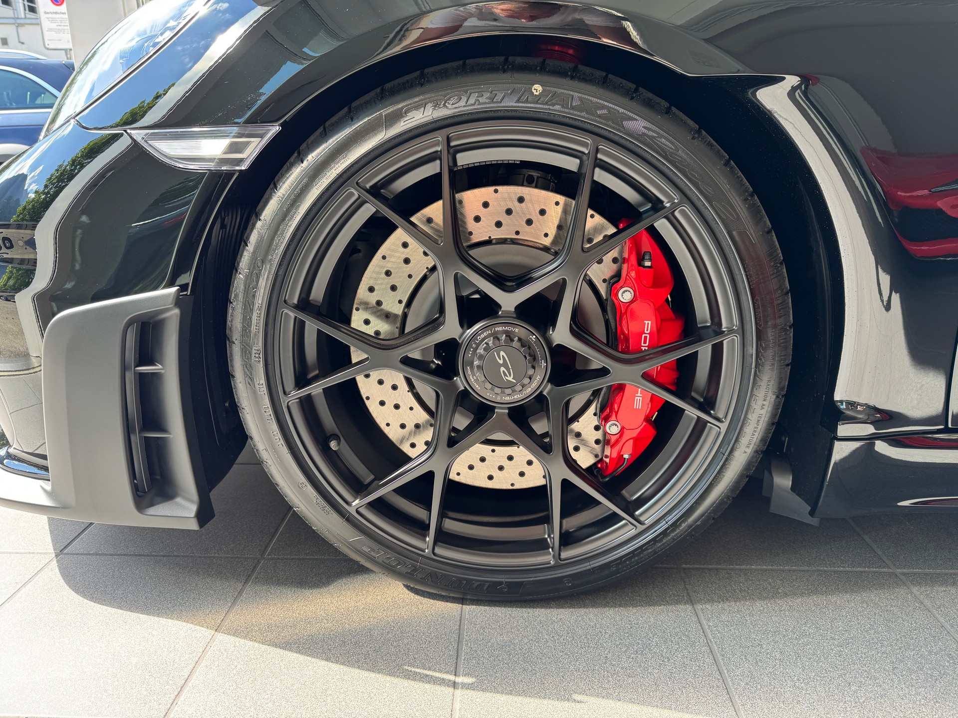 PORSCHE 718 Cayman GT4 RS PDK-image-7
