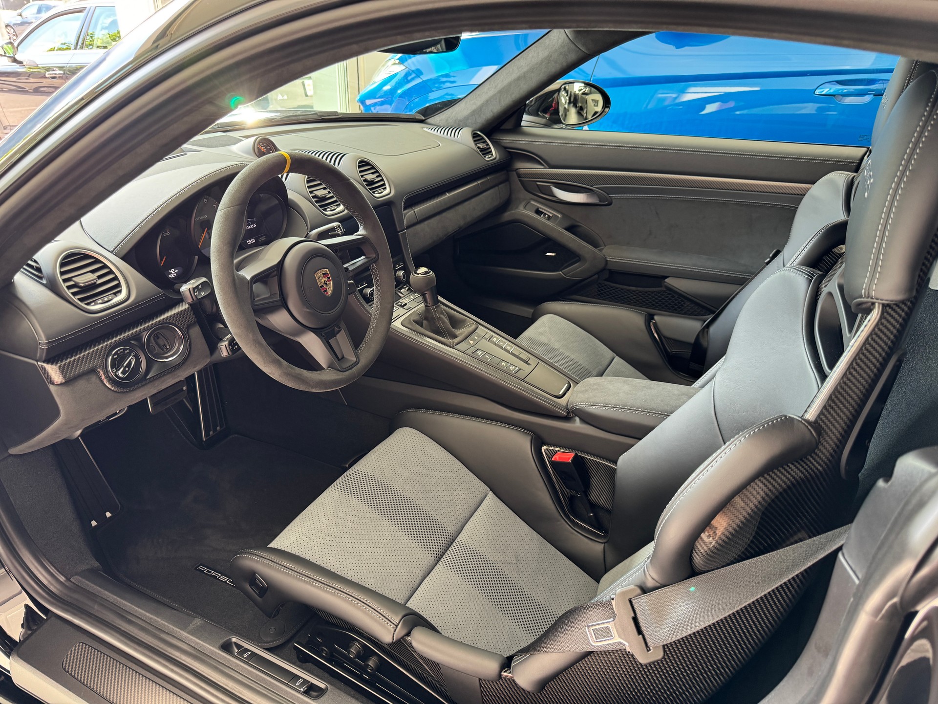 PORSCHE 718 Cayman GT4 RS PDK-image-8