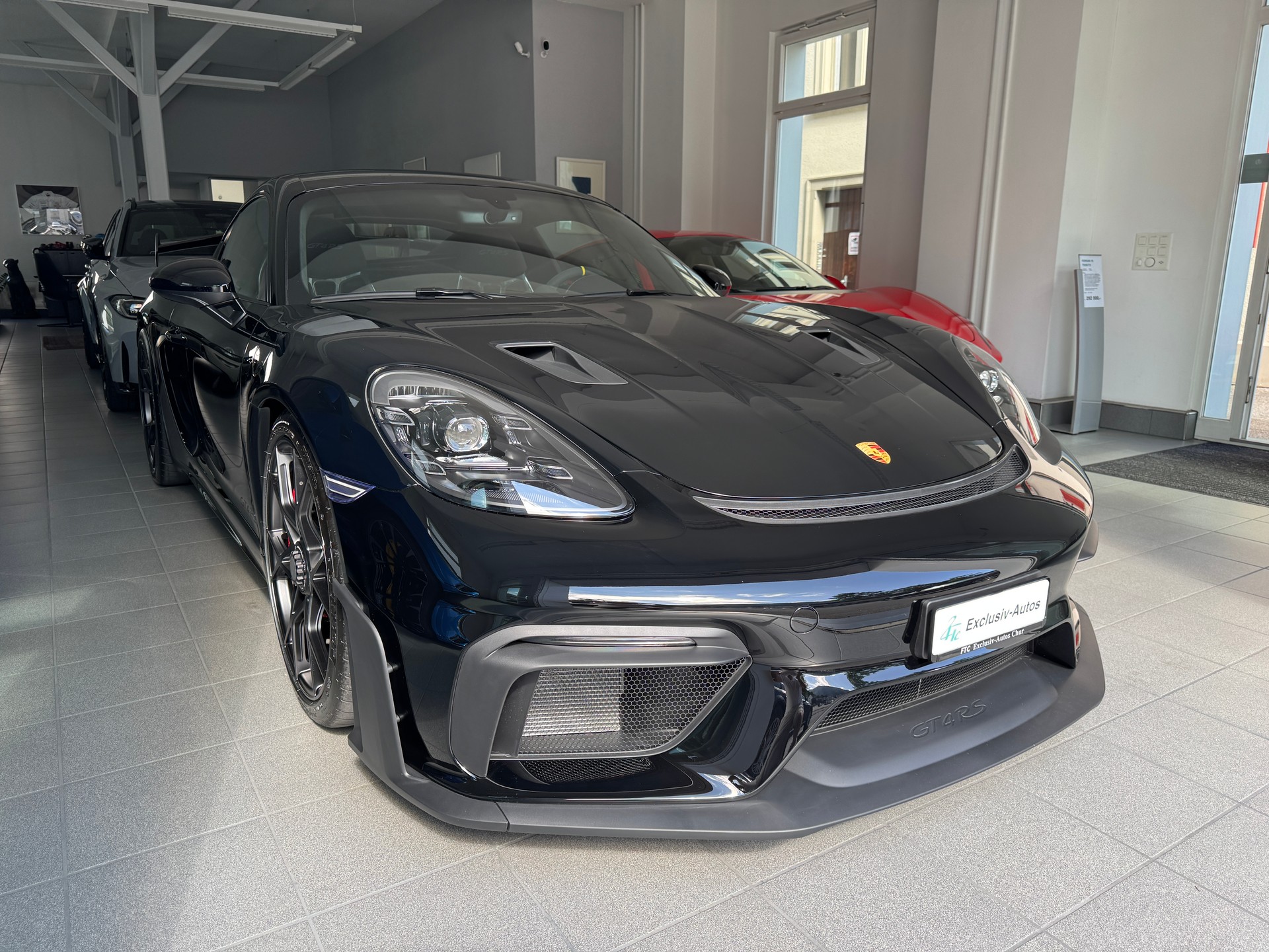 PORSCHE 718 Cayman GT4 RS PDK