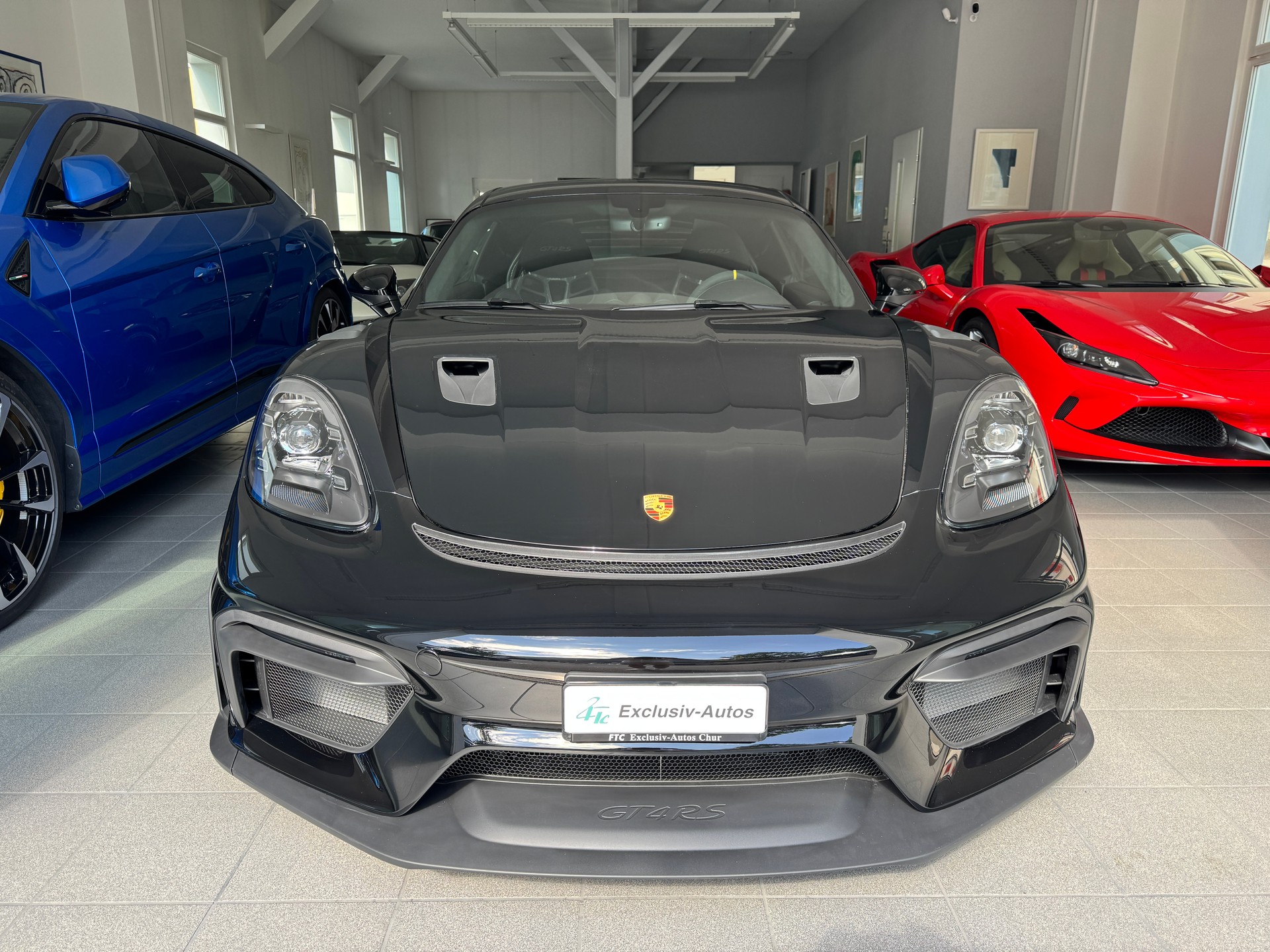 PORSCHE 718 Cayman GT4 RS PDK-image-1