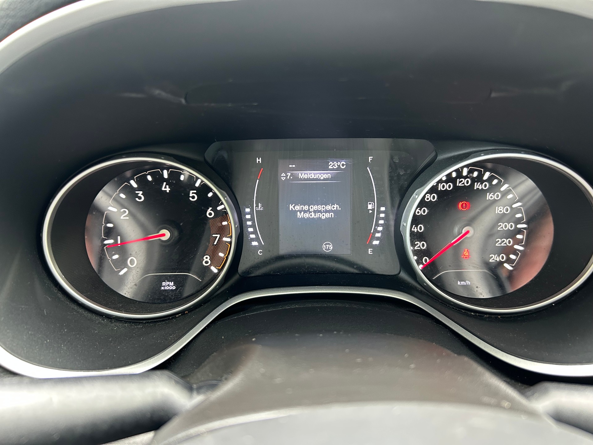 JEEP Compass 1.4 Turbo Night Eagle-image-4