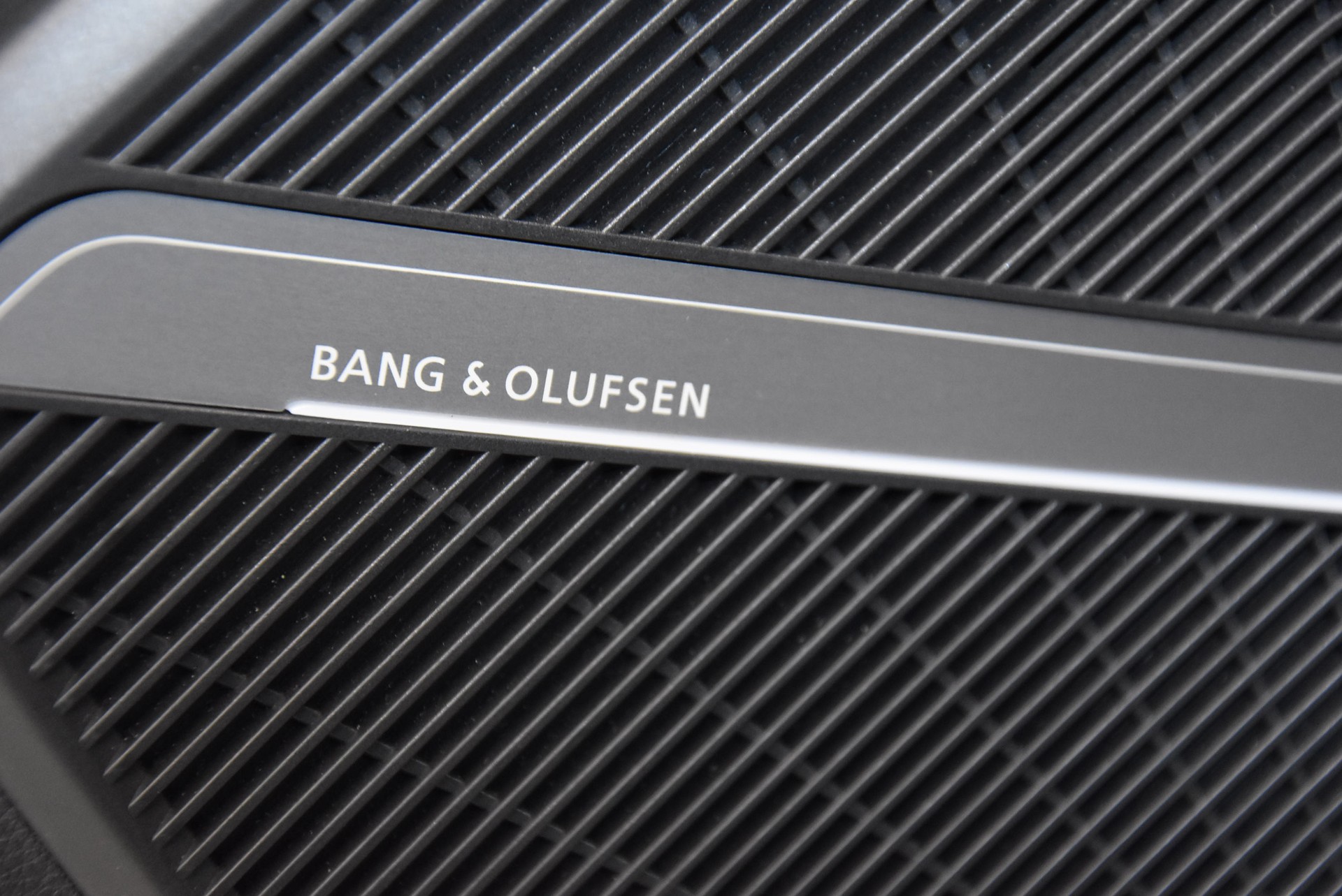 AUDI Q5 Sportback 40 TDI Blackedition quattro S-tronic-image-9
