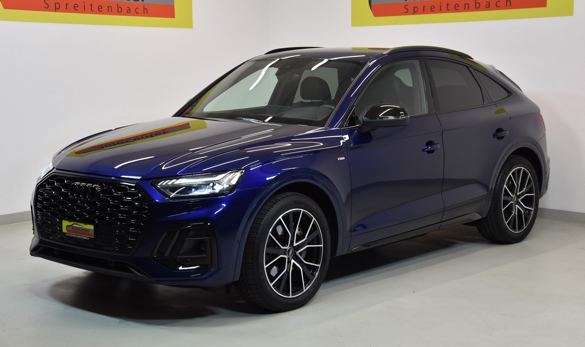 AUDI Q5 Sportback 40 TDI Blackedition quattro S-tronic-image-1