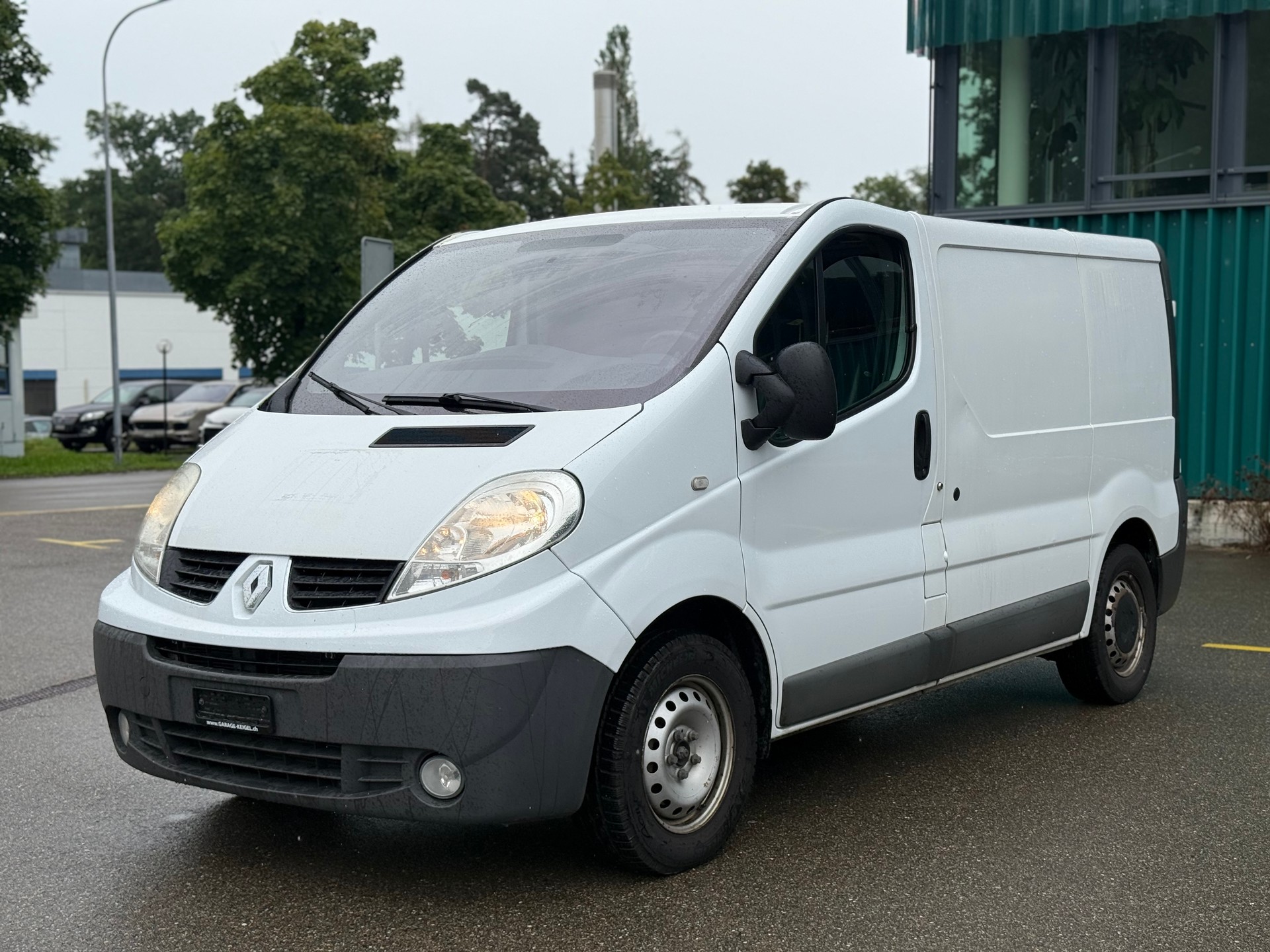 RENAULT Trafic 2.0 dCi 115 2.9t L2H1-image-0