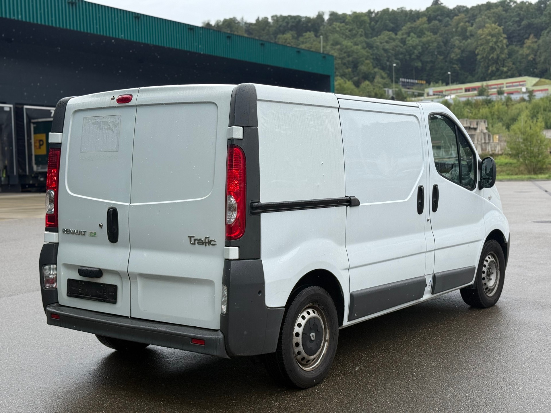 RENAULT Trafic 2.0 dCi 115 2.9t L2H1-image-4