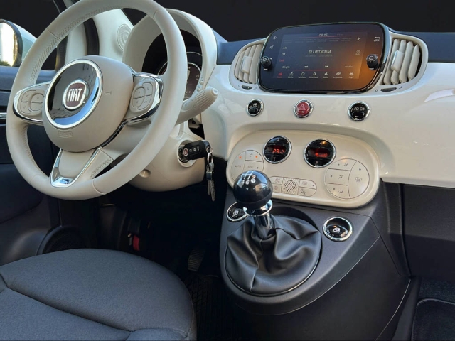 FIAT 500 1.0 Hybrid Lounge-image-13