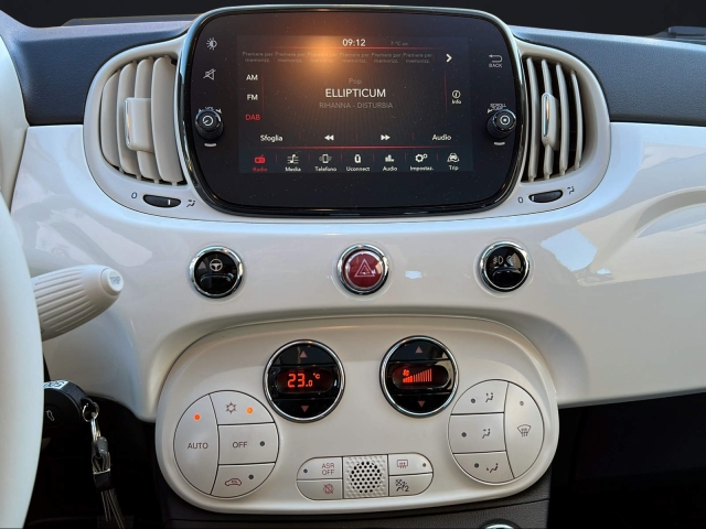 FIAT 500 1.0 Hybrid Lounge-image-12