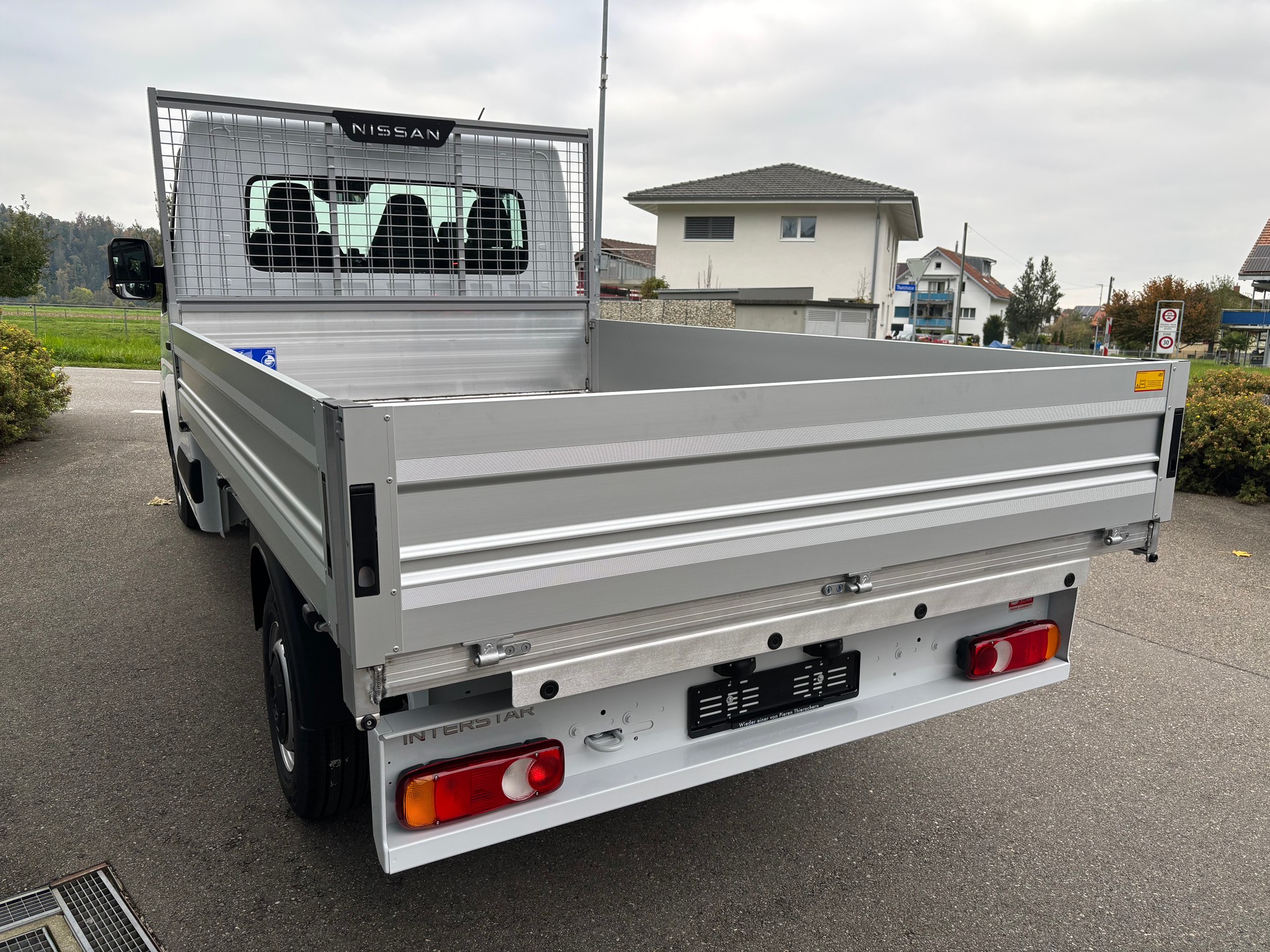 NISSAN Interstar Brückenwagen 150PS Acenta L2H1-image-2