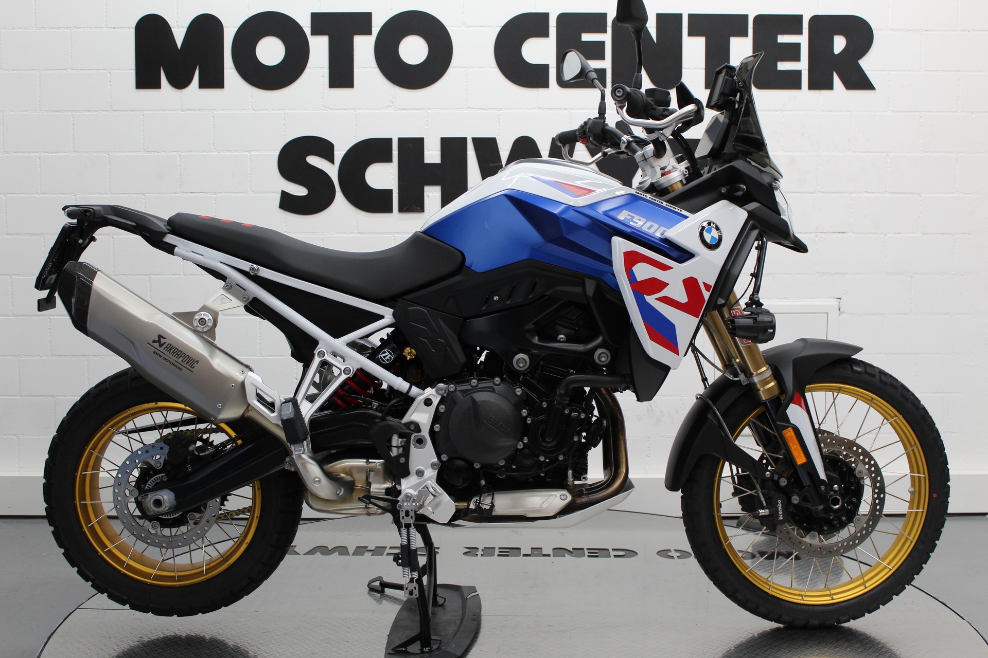 BMW F 900 GS