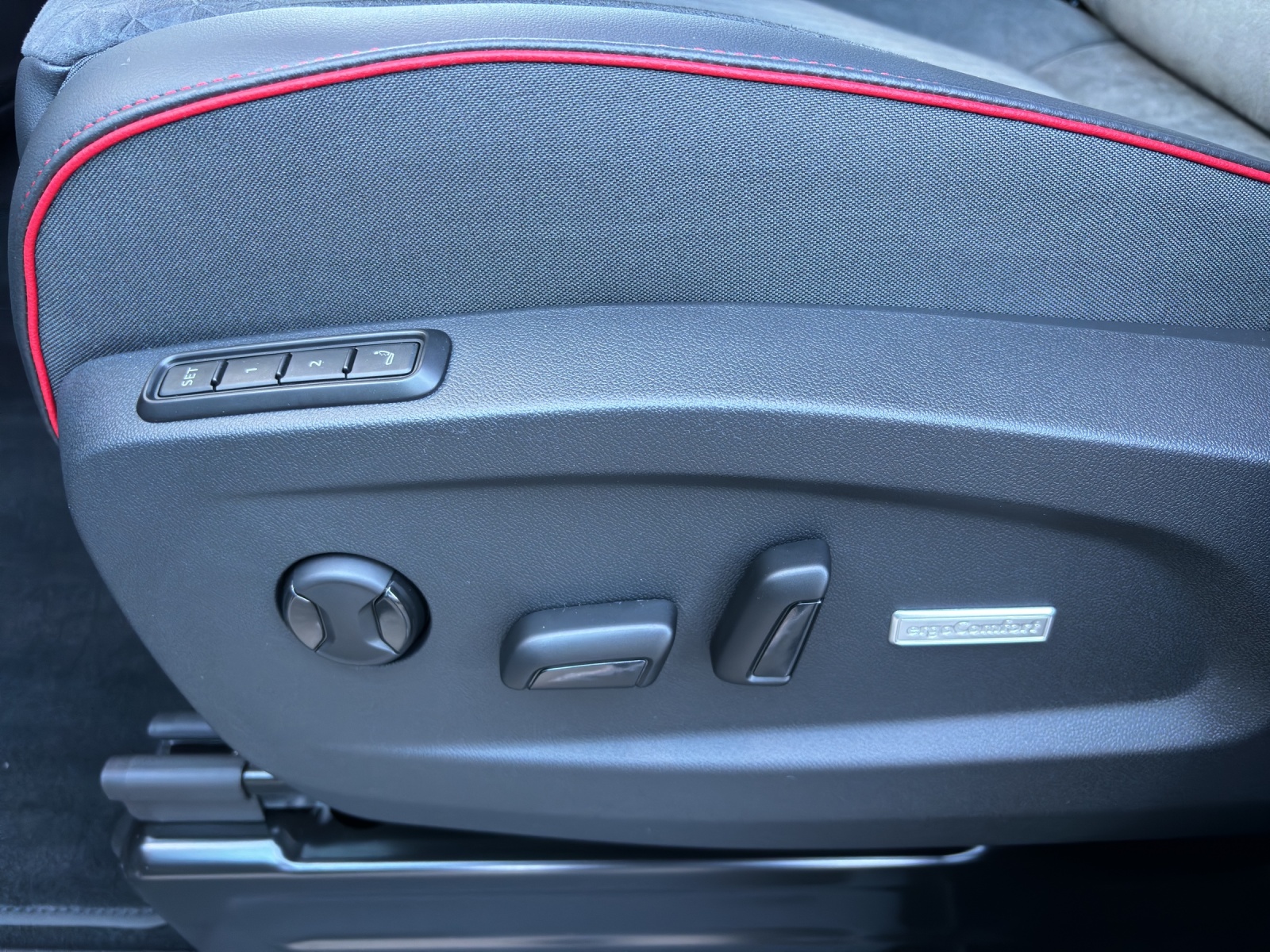 VW ID.Buzz LWB GTX 4 Motion-image-13