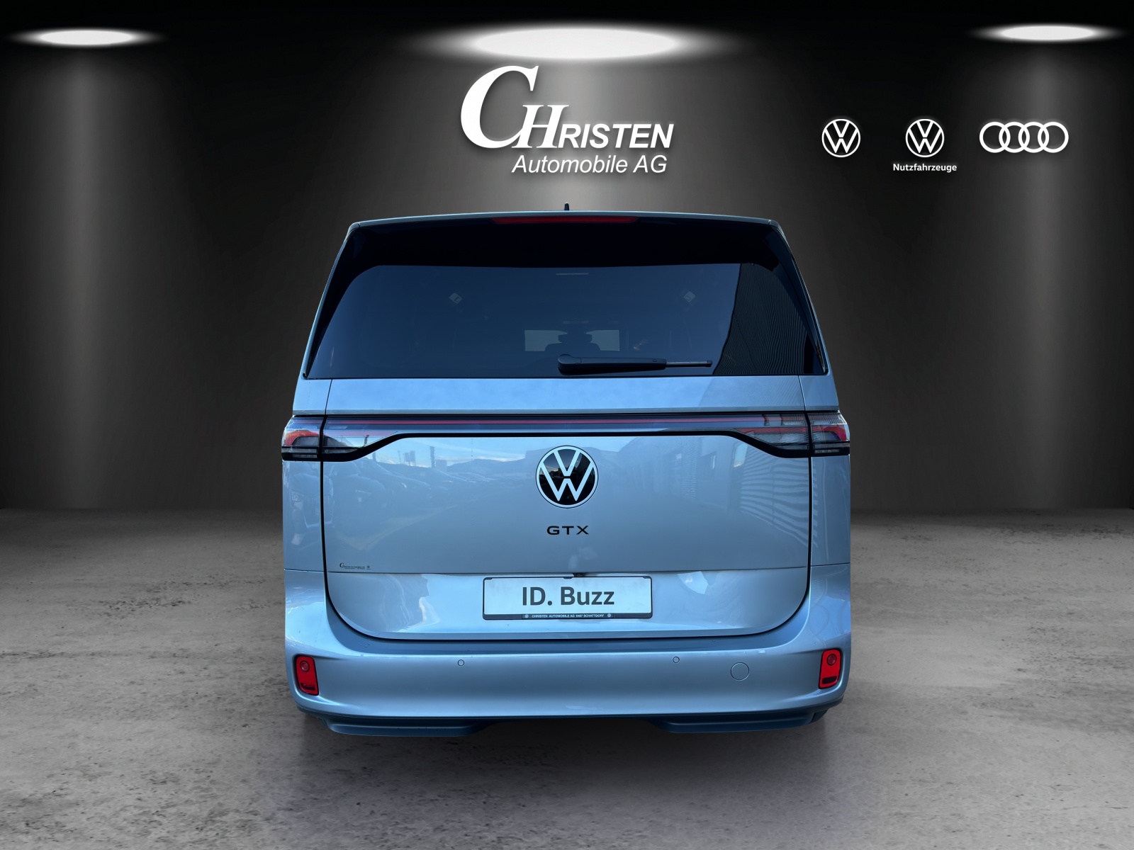VW ID.Buzz LWB GTX 4 Motion-image-4