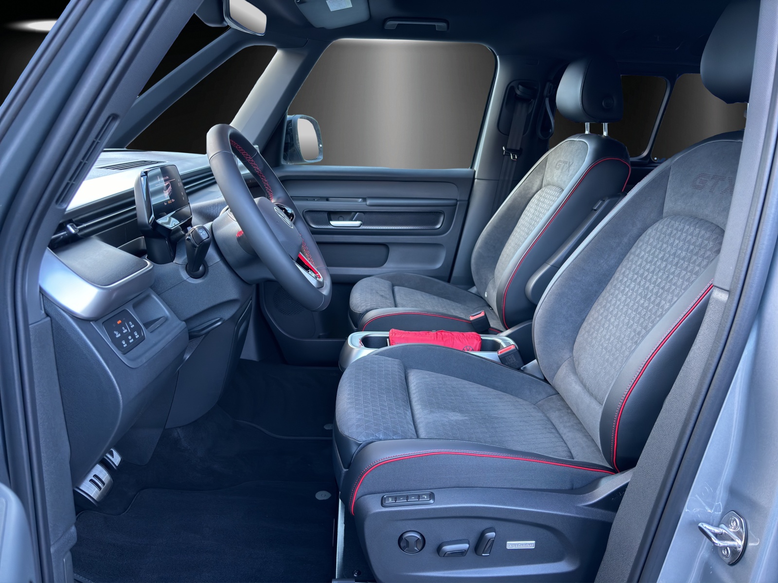 VW ID.Buzz LWB GTX 4 Motion-image-9