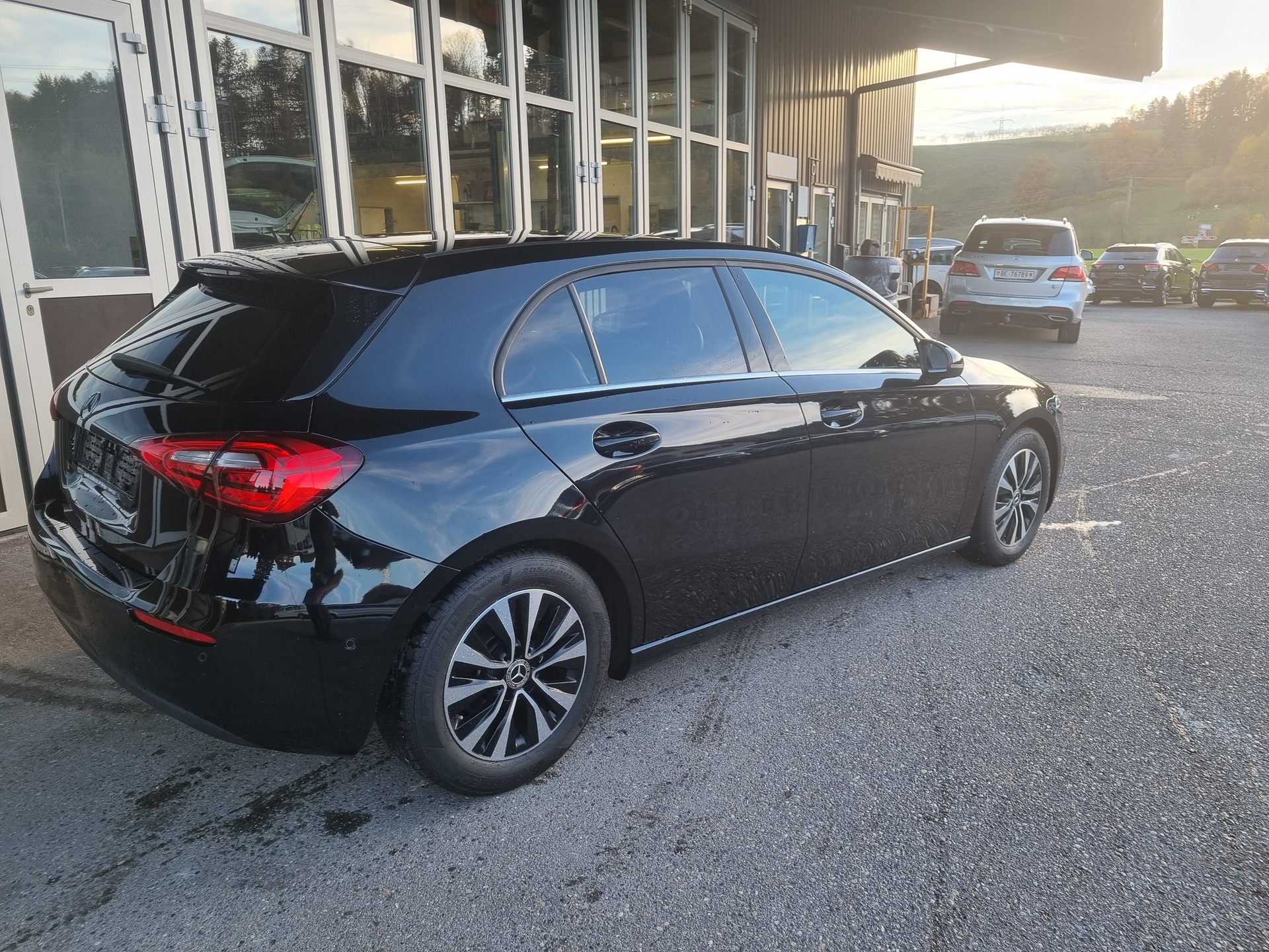 MERCEDES-BENZ A 160 SE Line-image-3