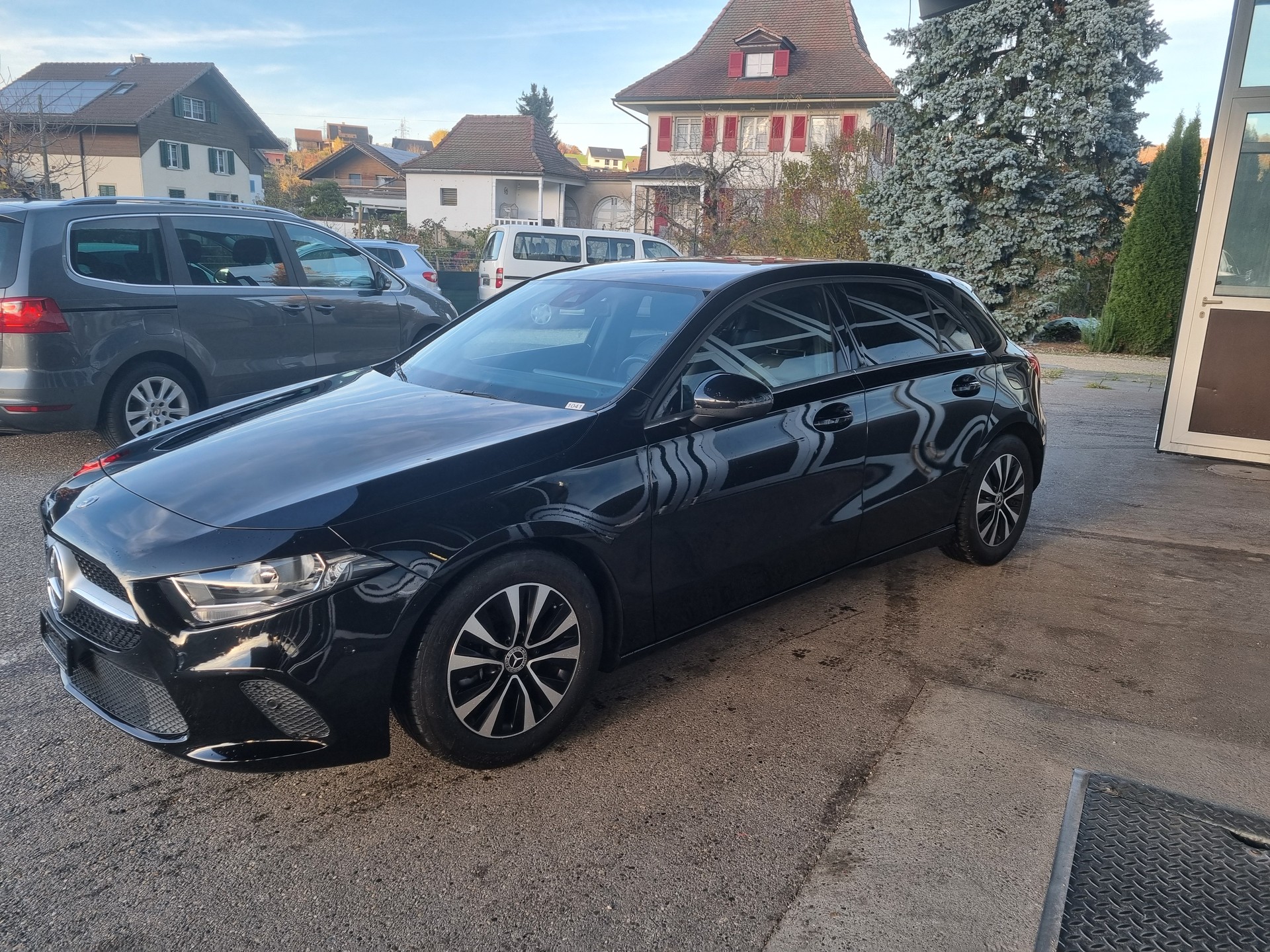 MERCEDES-BENZ A 160 SE Line-image-6