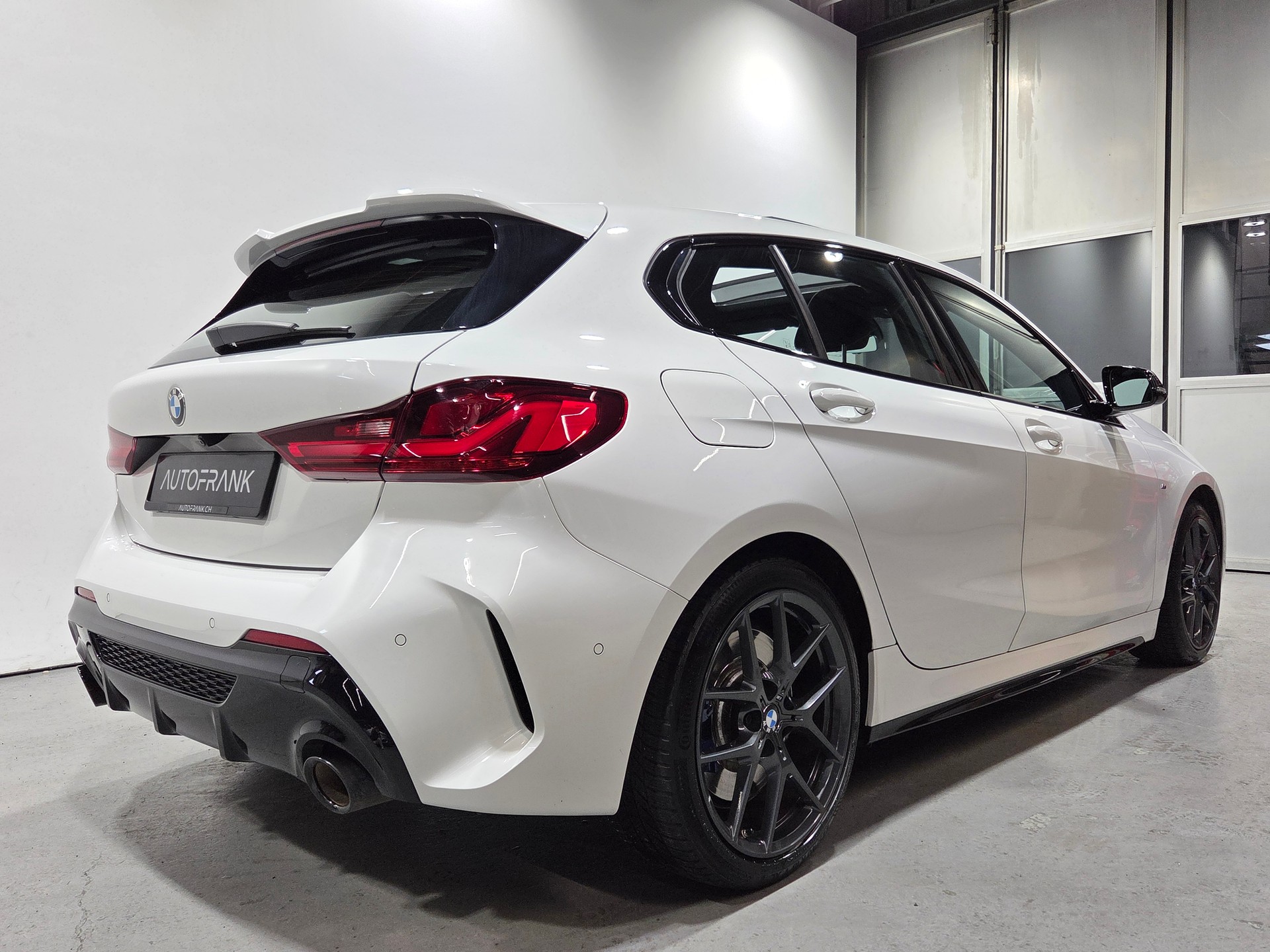 BMW M135i xDrive-image-2