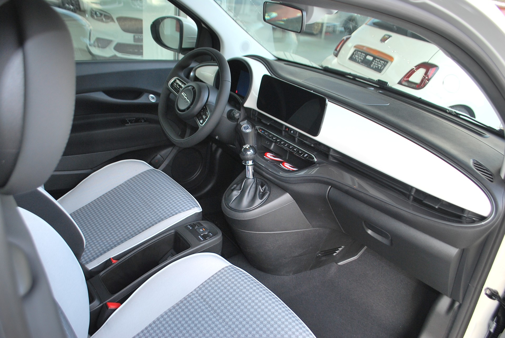 FIAT 500 1.0 FireFly MHD Torino-image-11