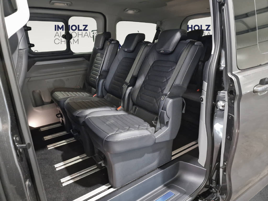 FORD Tourneo Custom Bus 320 L1 2.0 EcoBlue 170 PS Titanium 4x4-image-12