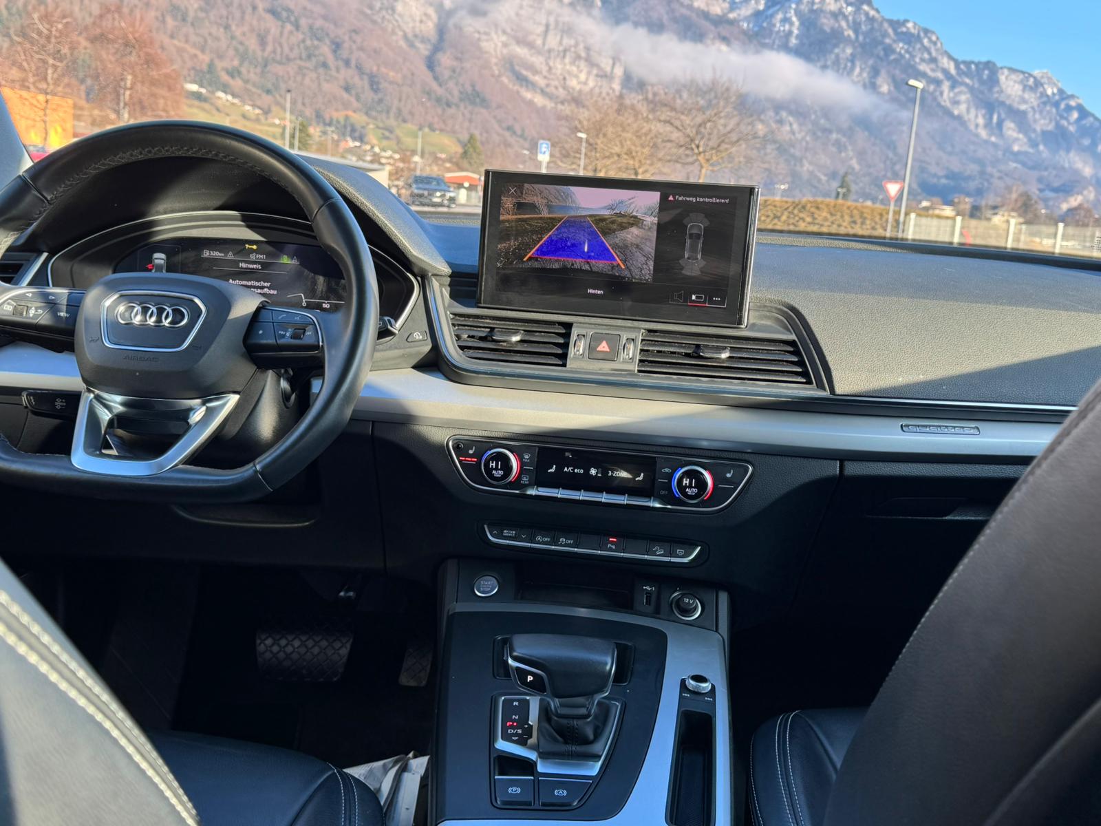 AUDI Q5 40 TDI advanced quattro S-tronic-image-17