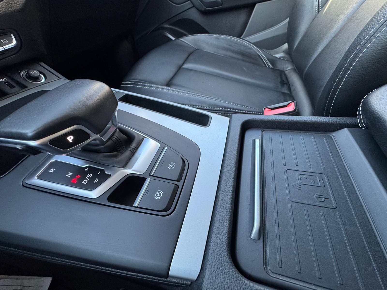 AUDI Q5 40 TDI advanced quattro S-tronic-image-19