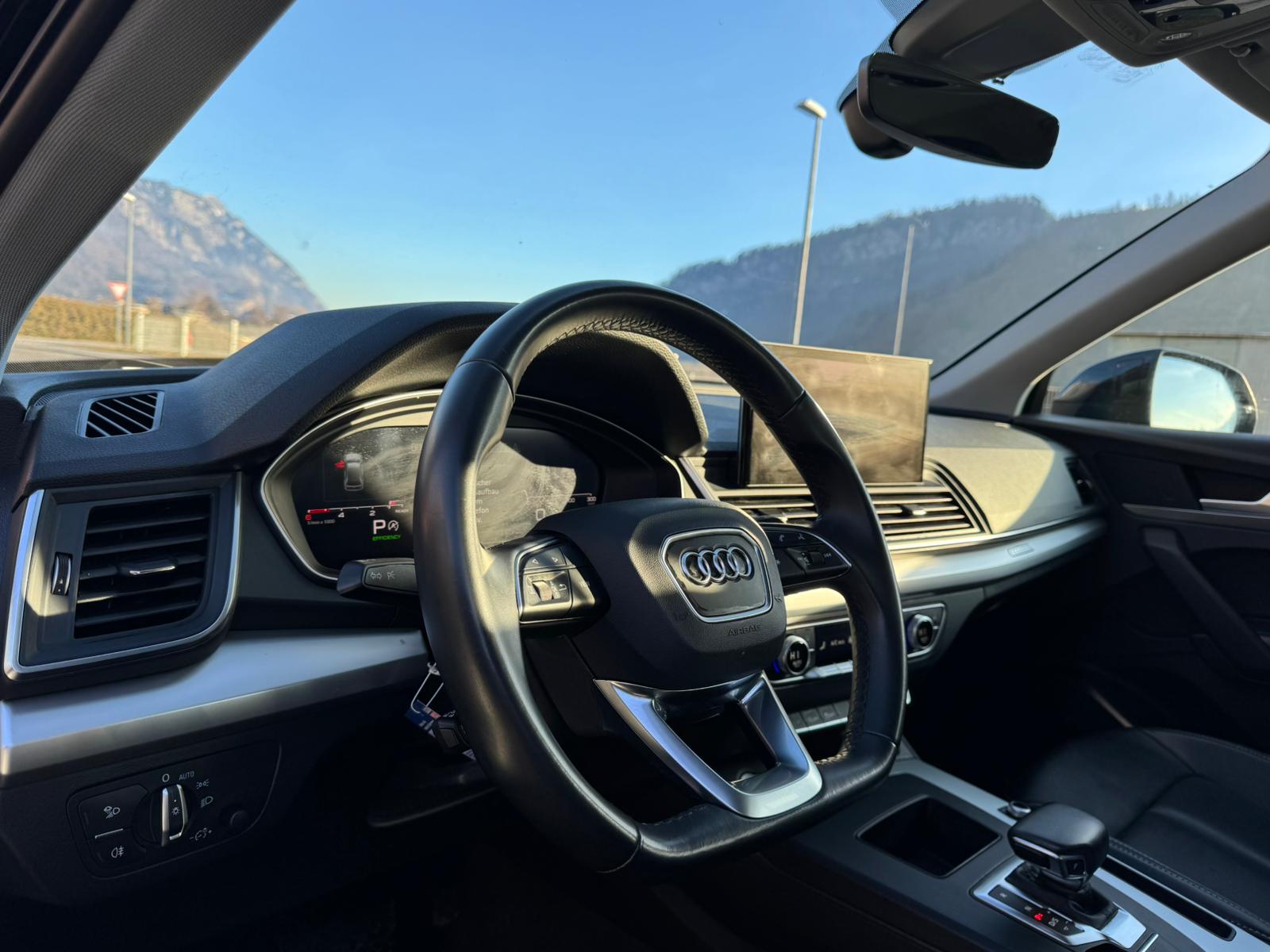 AUDI Q5 40 TDI advanced quattro S-tronic-image-15