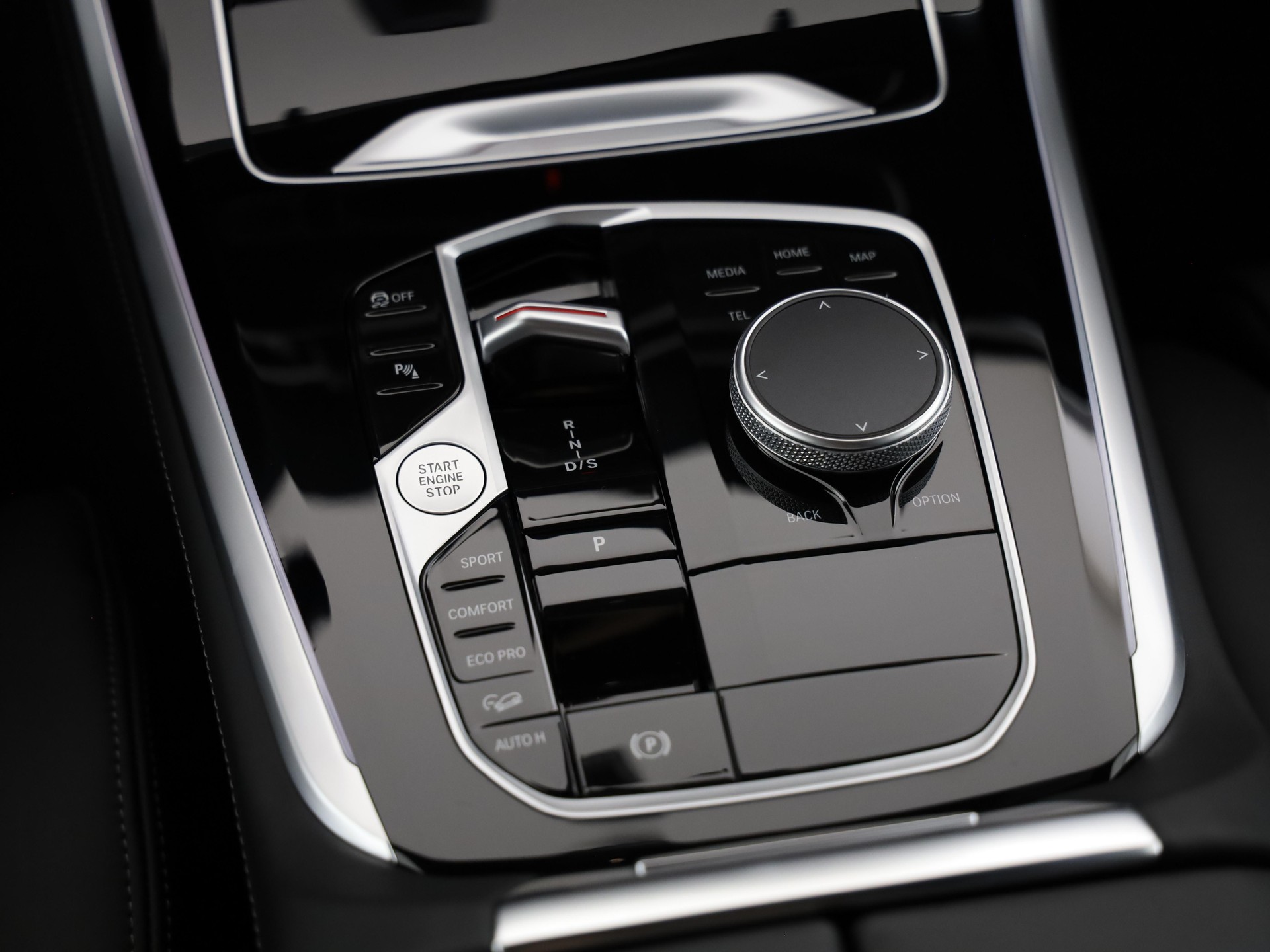 BMW X5 40i xDrive SAG-image-17