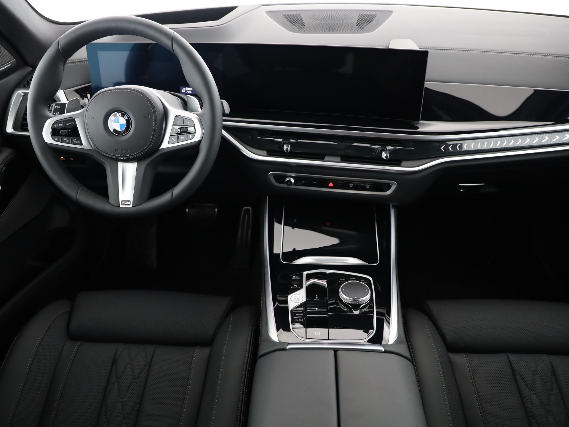 BMW X5 40i xDrive SAG-image-16