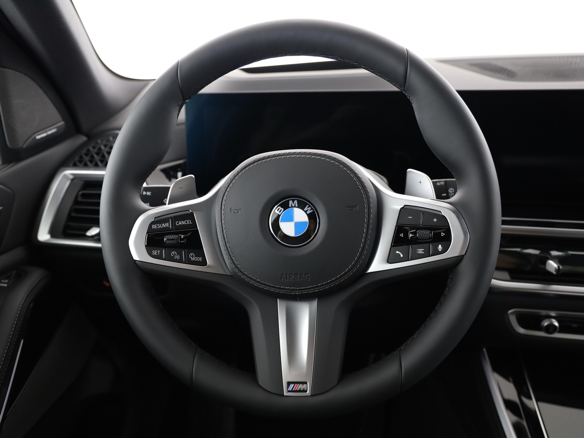 BMW X5 40i xDrive SAG-image-18