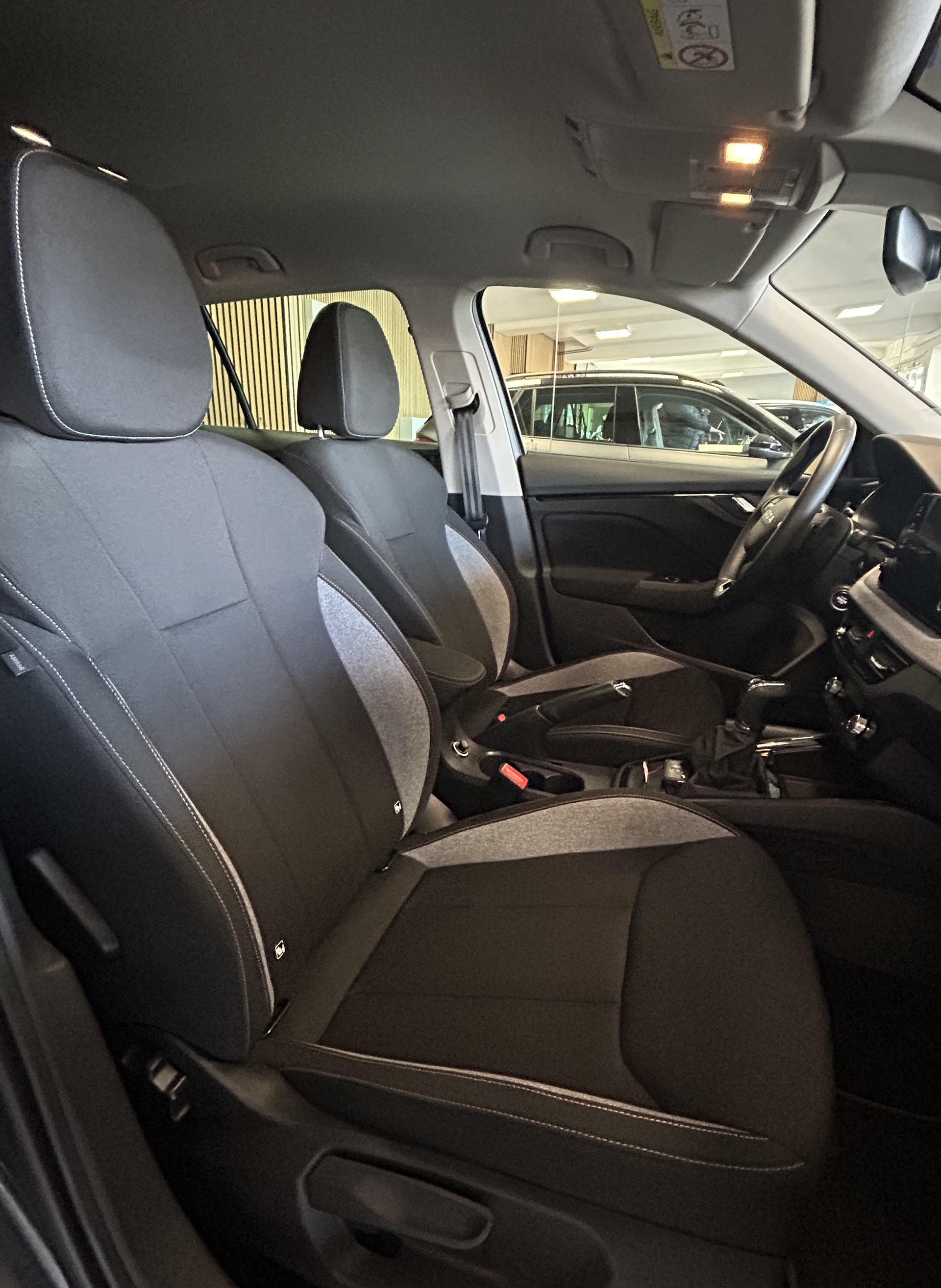 SKODA Kamiq 1.5 TSI Selection DSG-image-15