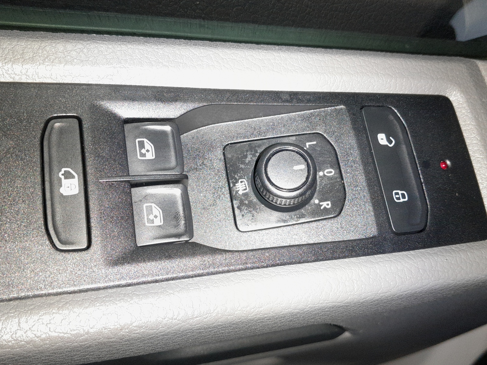 VW T6.1 2.0 TDI 4Motion-image-13