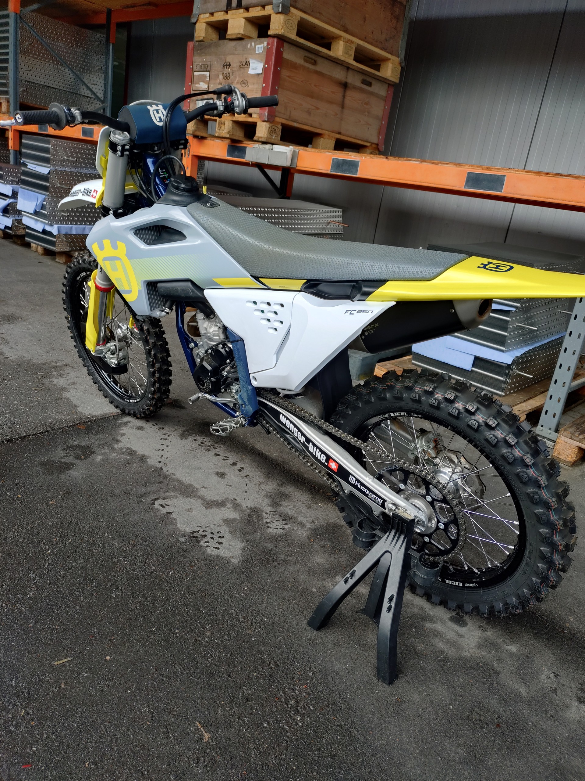 HUSQVARNA FC 250-image-5