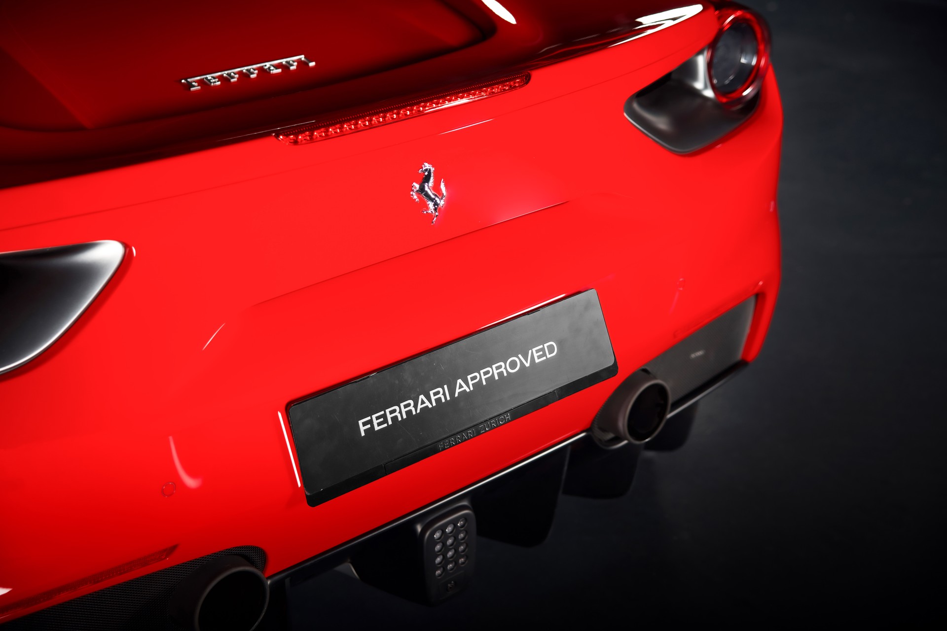 FERRARI 488 Spider 3.9 V8-image-7