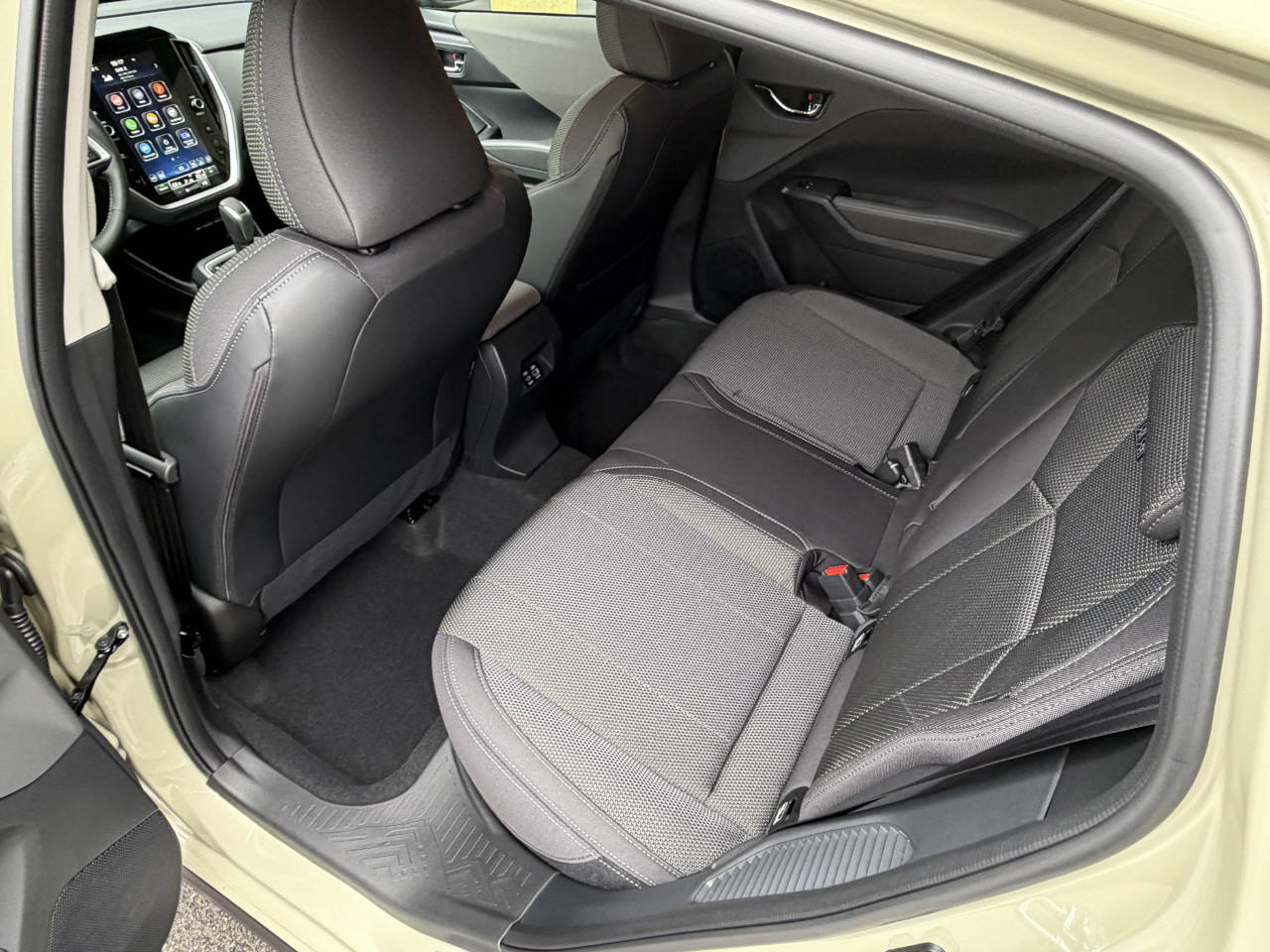SUBARU Crosstrek 2.0i e-Boxer Swiss Plus-image-9