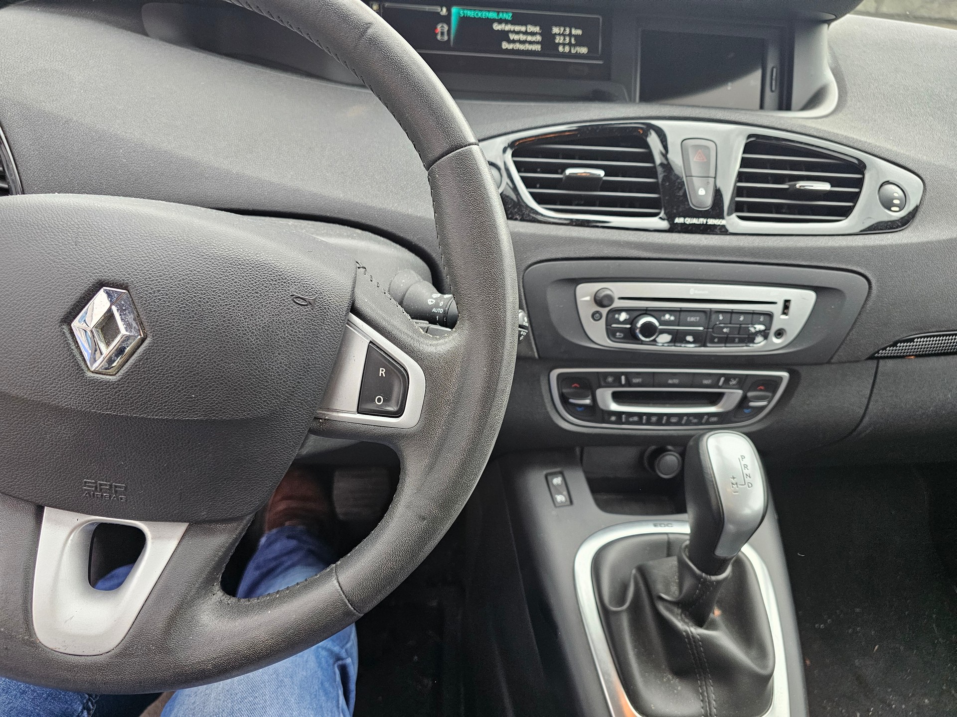 RENAULT Scénic 1.5 dCi Expression EDC-image-7