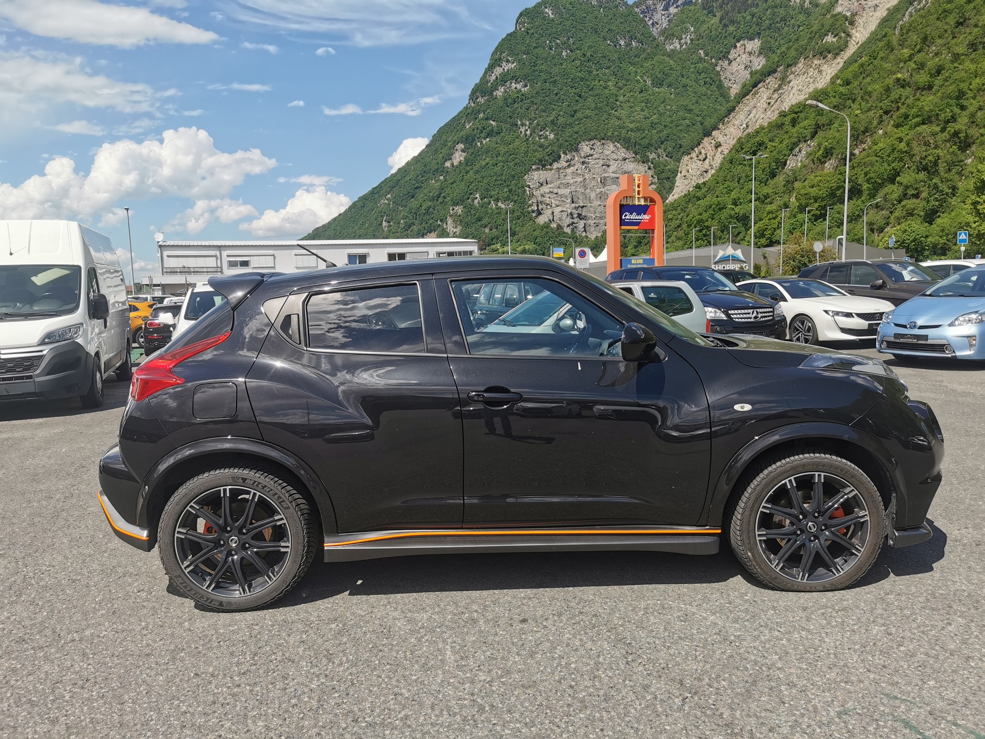 NISSAN Juke 1.6 DIG-T Nismo 4x4 Xtronic M-CVT-image-2
