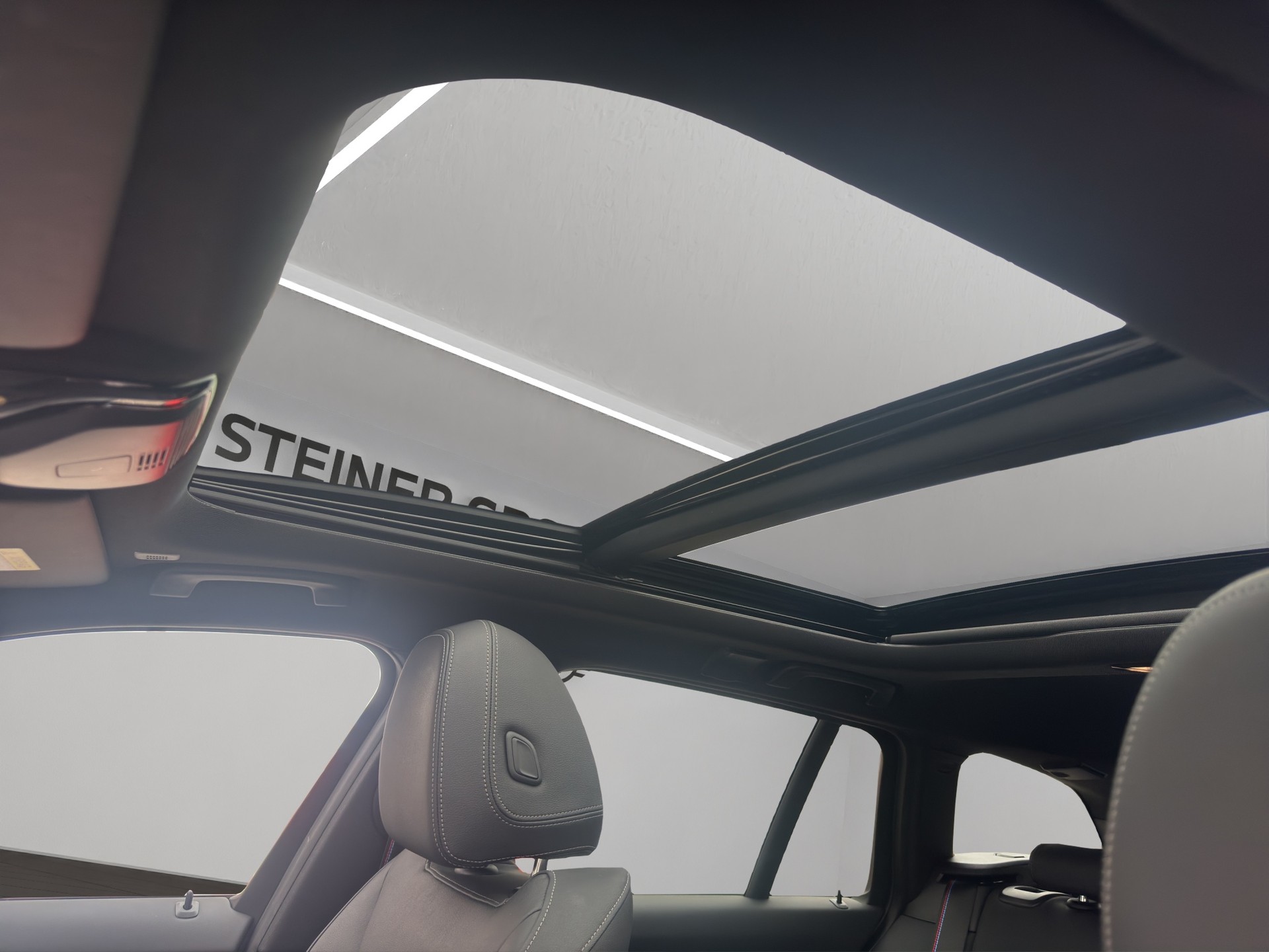BMW 320d xDrive 48V Touring Steptronic M Sport Pro-image-19