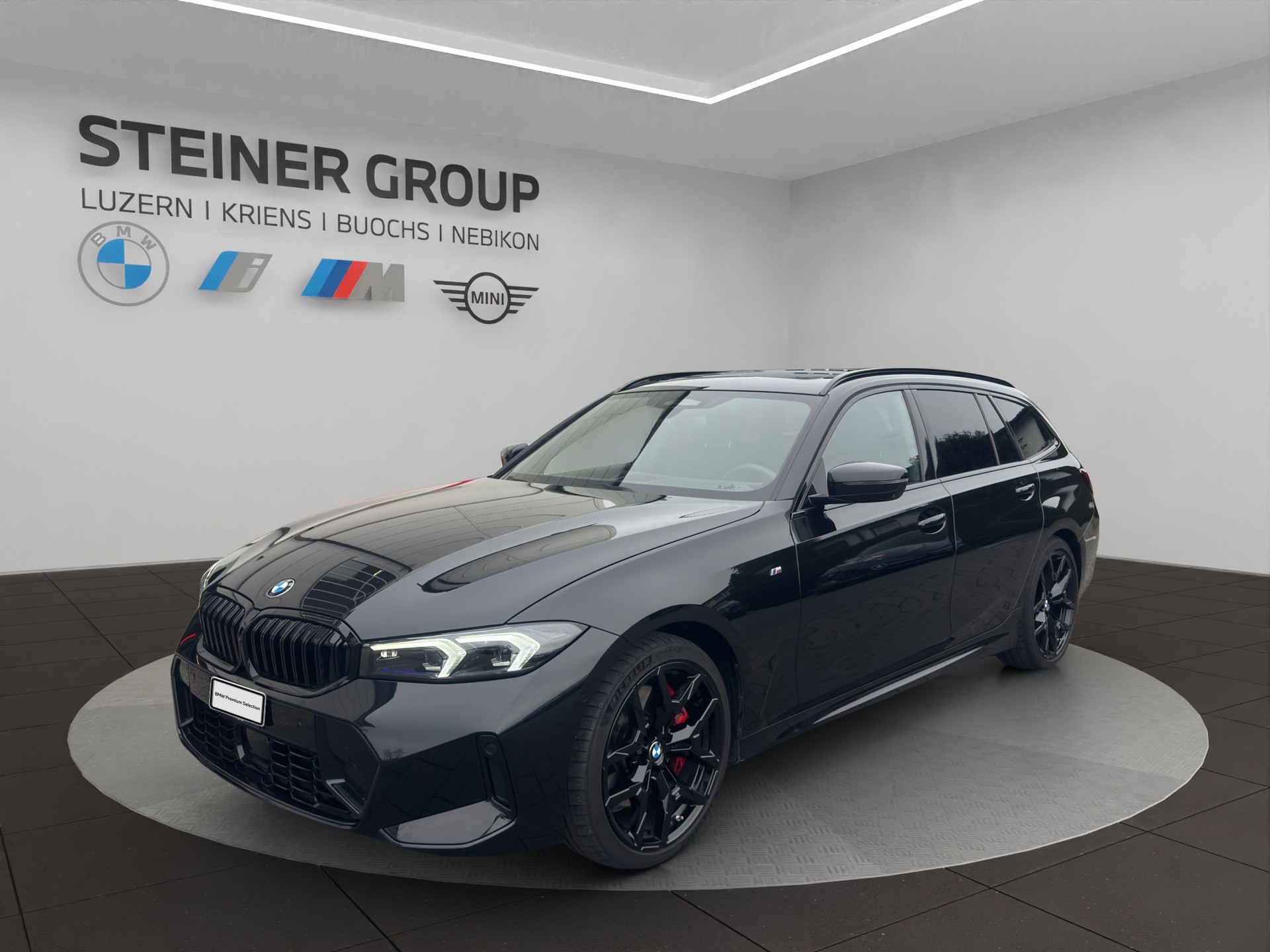 BMW 320d xDrive 48V Touring Steptronic M Sport Pro