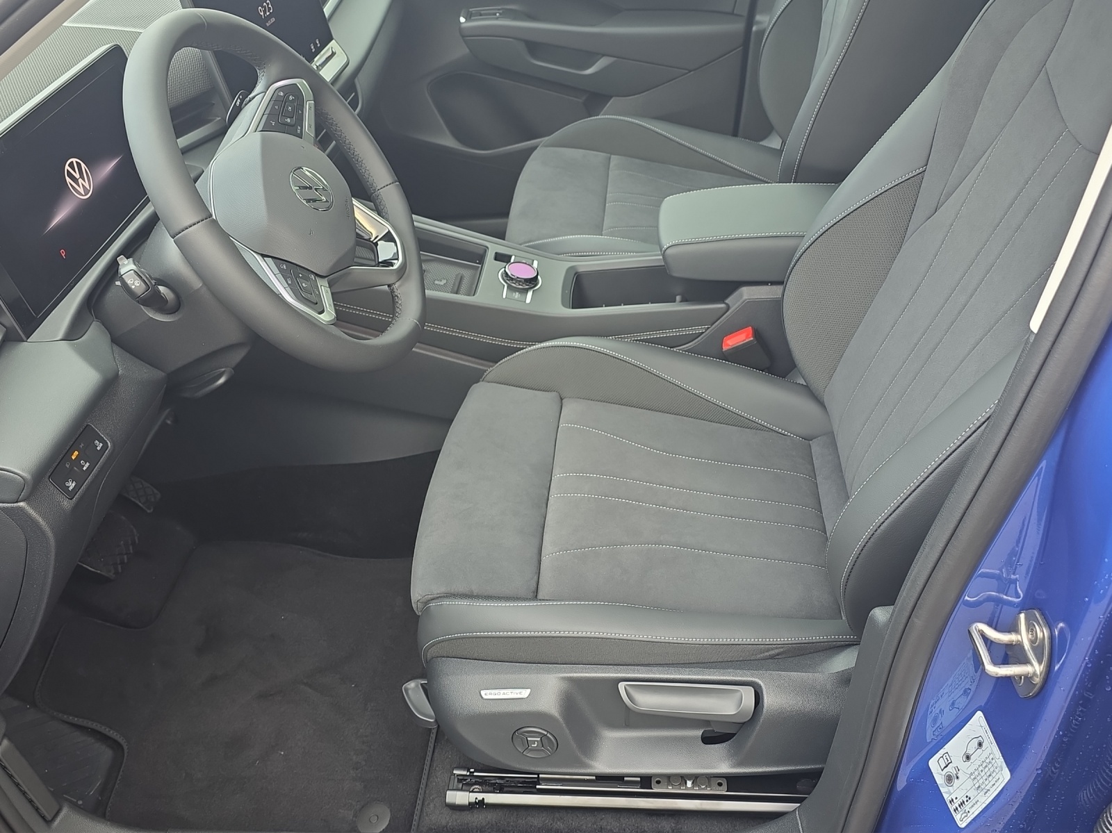 VW T-Roc 1.5 eTSI mHEV Style DSG-image-3