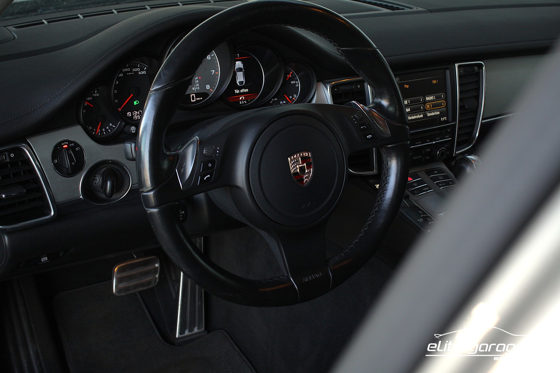 PORSCHE Panamera 4S 4.8 PDK-image-14