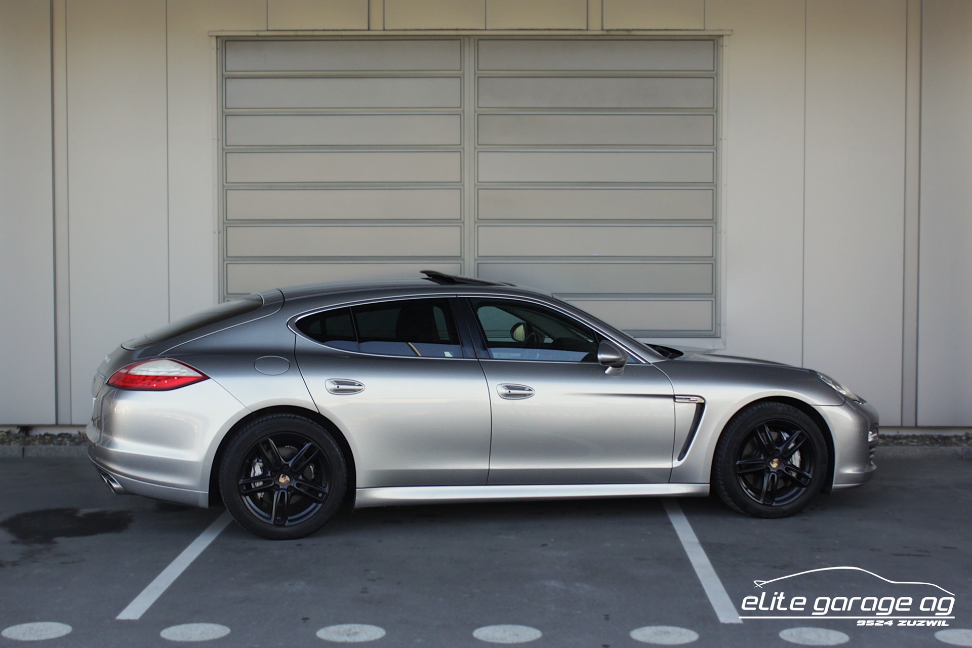 PORSCHE Panamera 4S 4.8 PDK-image-4