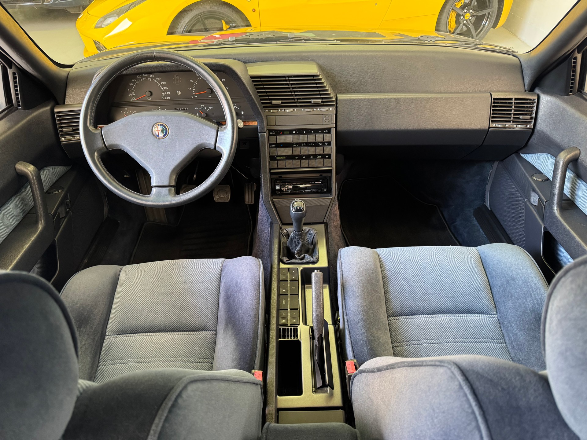 ALFA ROMEO 164 3.0-image-9