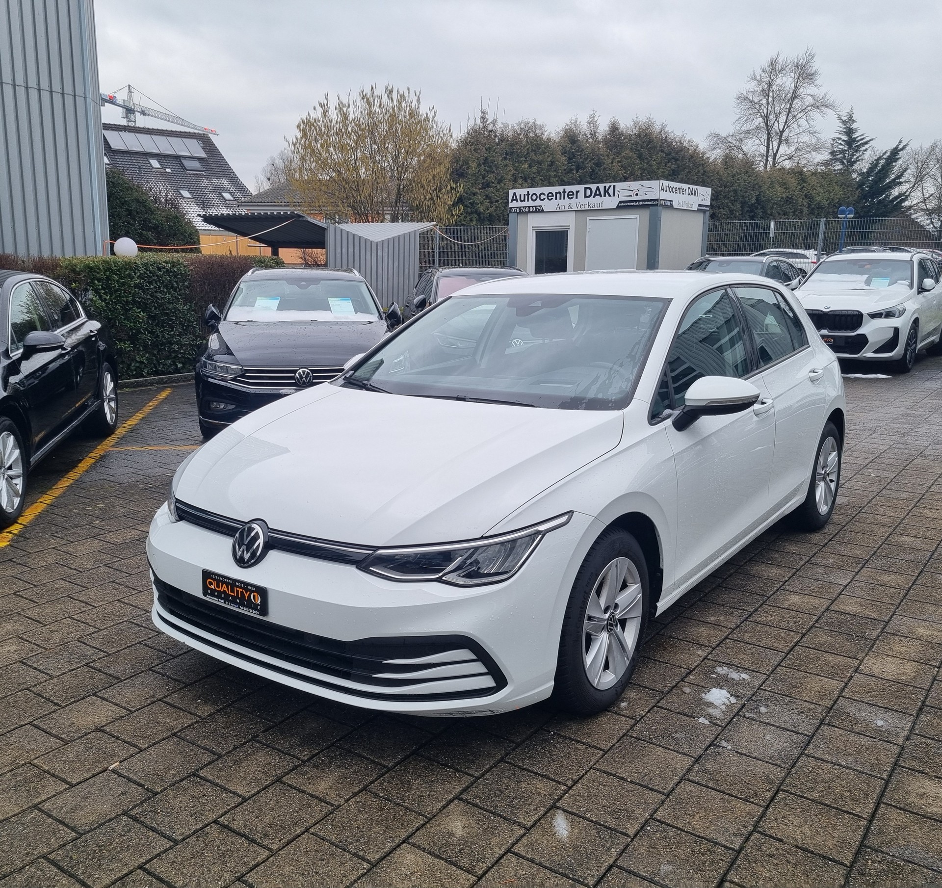 VW Golf 1.0 eTSI mHEV Highline DSG-image-0