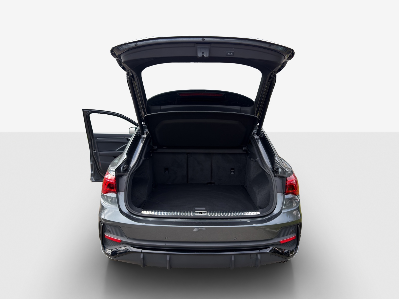 AUDI Q3 Sportback 35 TFSI S line Attraction S-tronic-image-12