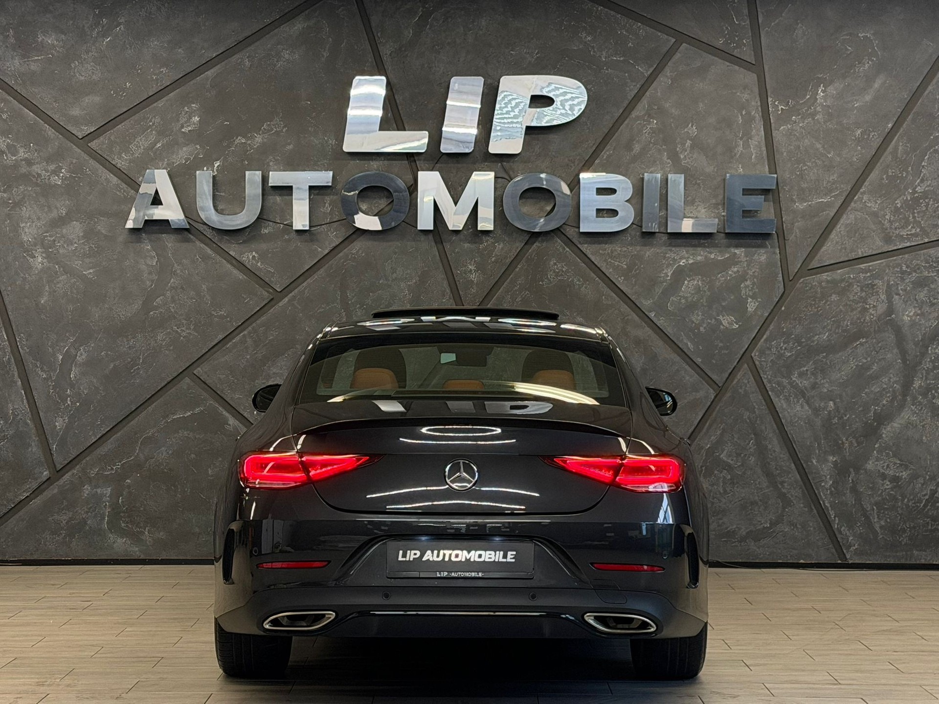 MERCEDES-BENZ CLS 450 4Matic AMG Line 9G-Tronic-image-6