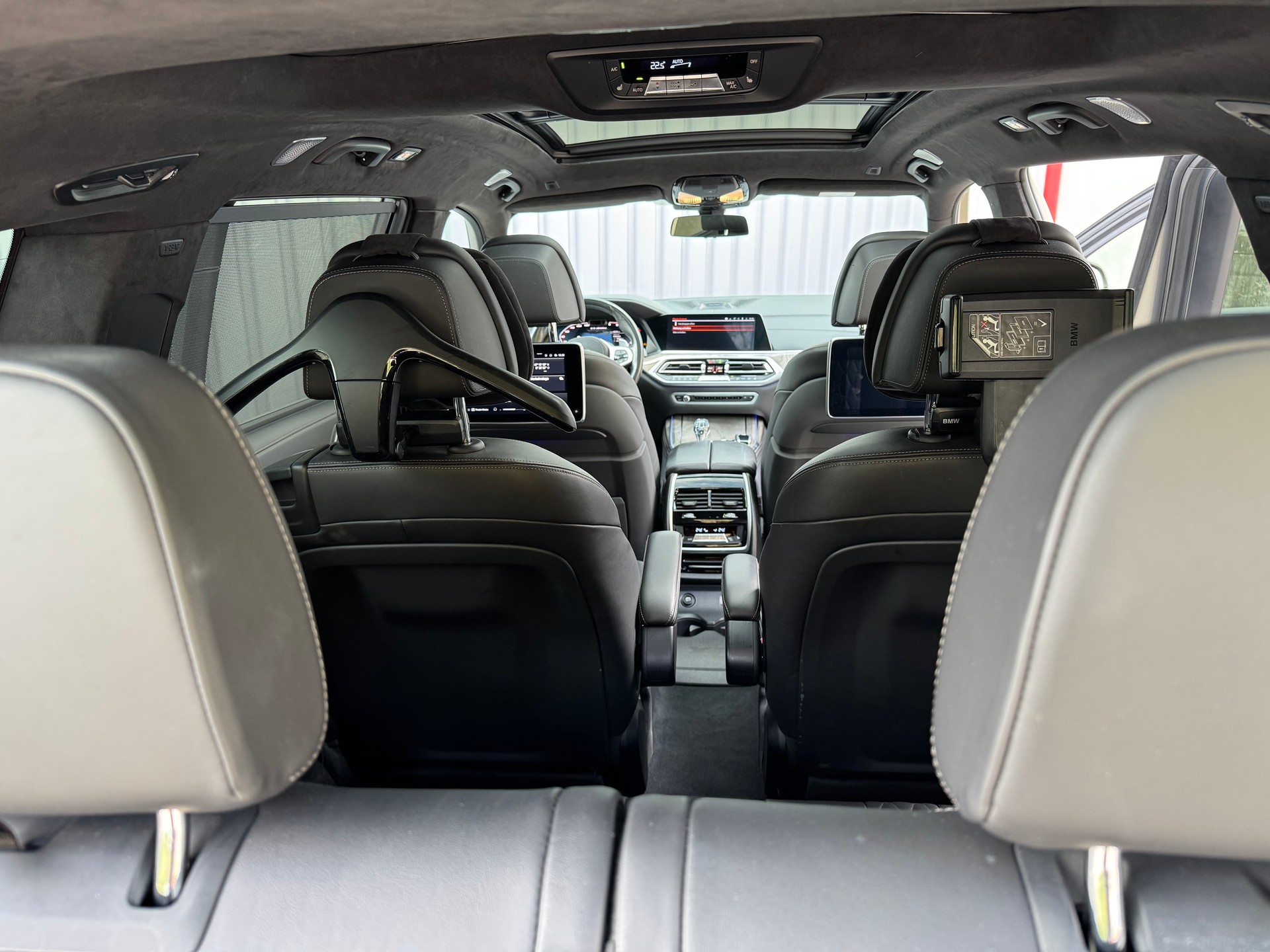 BMW X7 xDrive M50d Steptronic-image-12