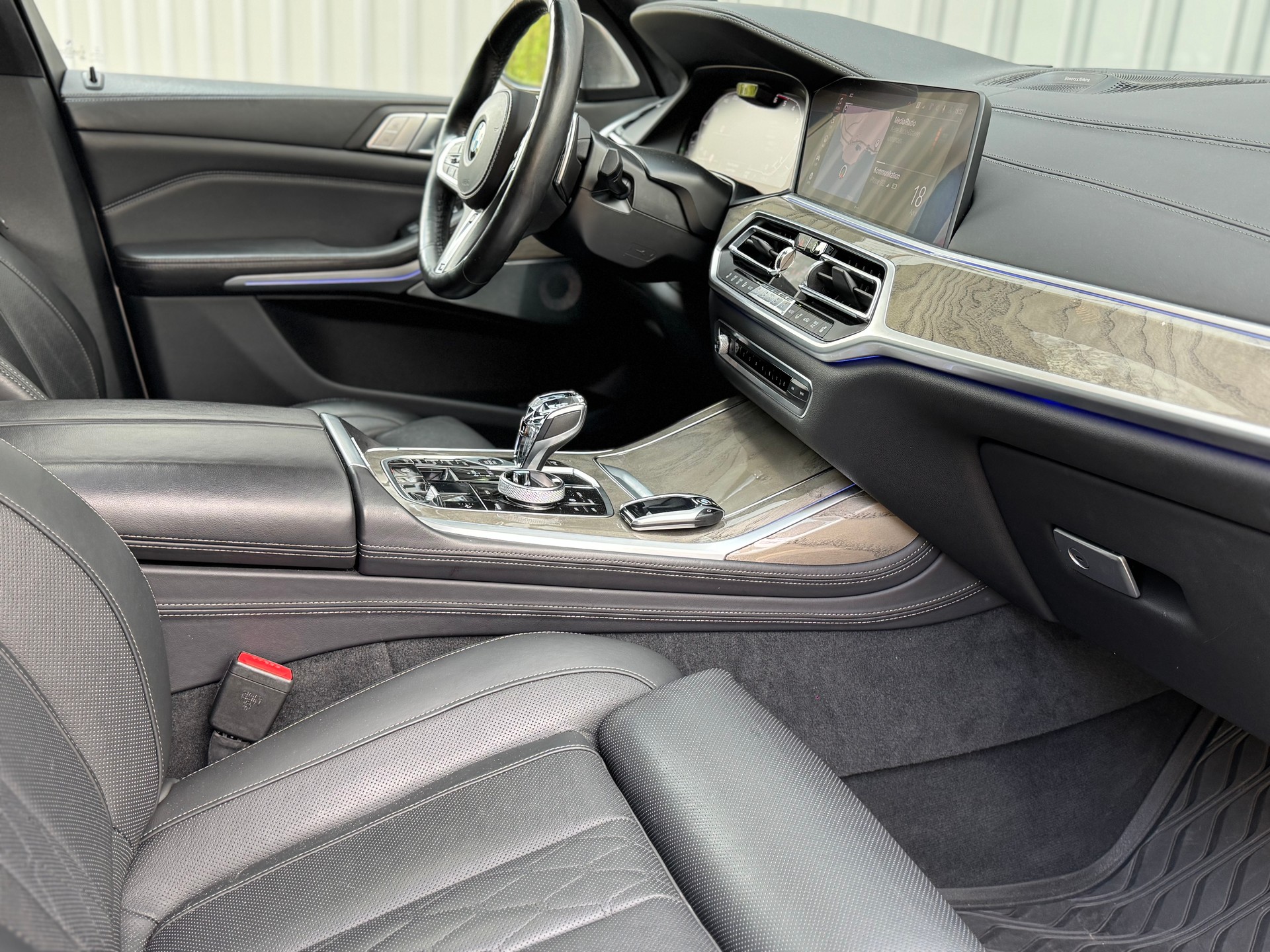 BMW X7 xDrive M50d Steptronic-image-10