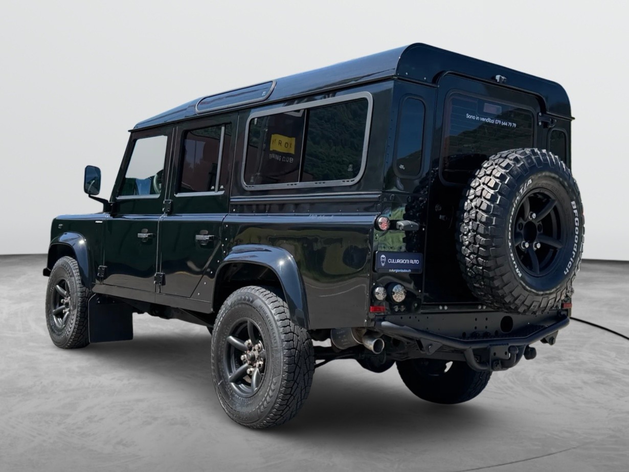 LAND ROVER Black Edition 110-image-6