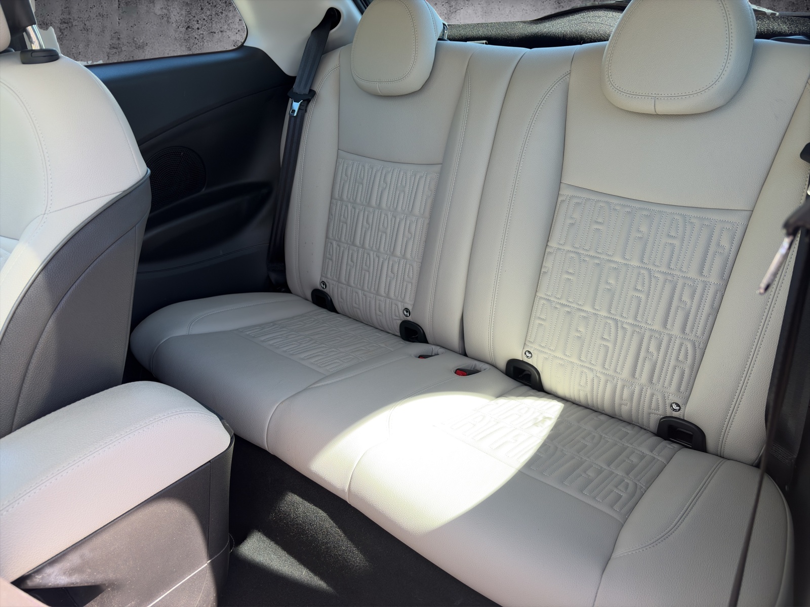 FIAT 500 electric 87 kW La Prima-image-8