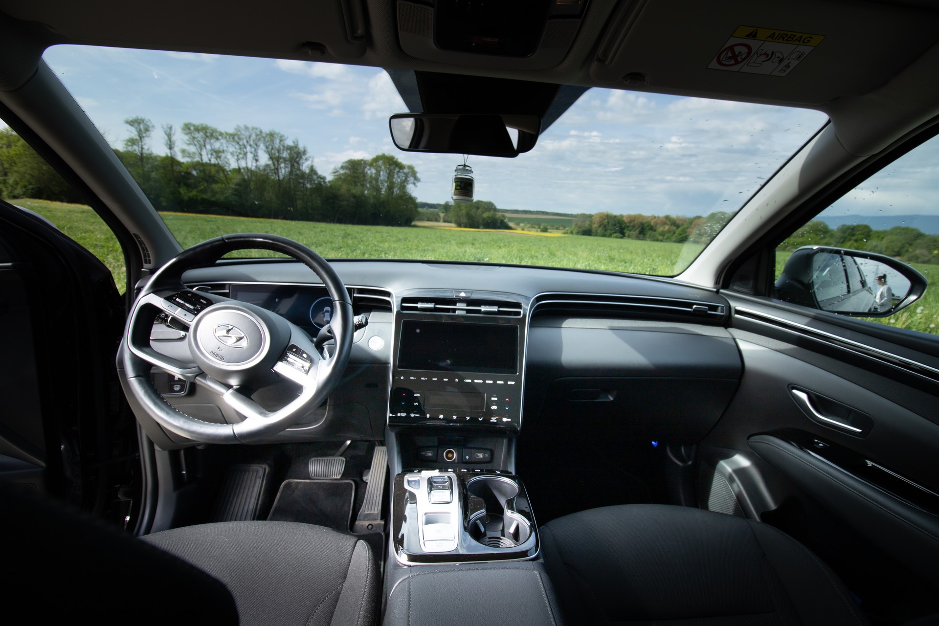 HYUNDAI 1.6 T-GDi HEV Amplia 4WD-image-2